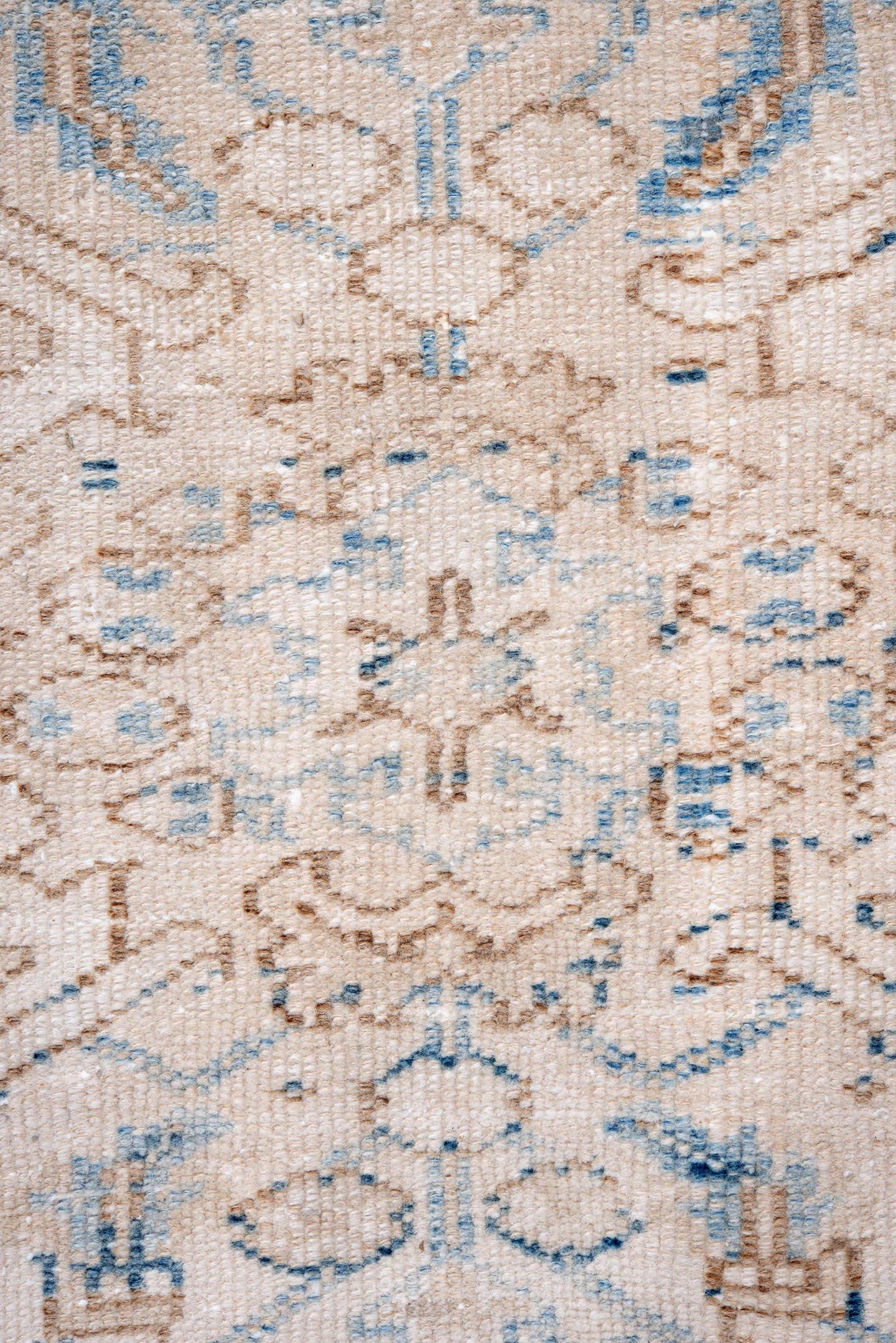7' x 10' one-of-a-kind handmade vintage Heriz large size rug. Color palette: ivory, sky blue, taupe, slate, beige, charcoal