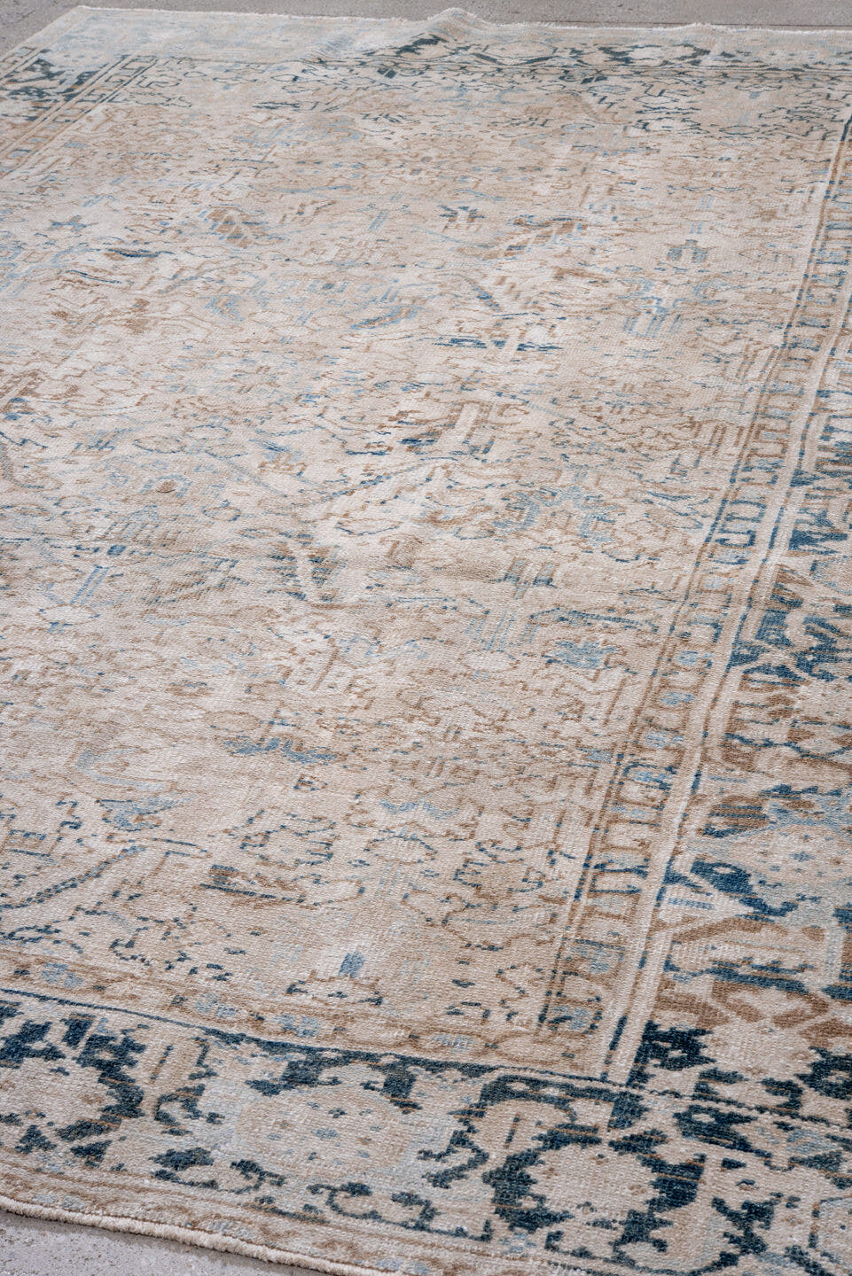 7' x 10' one-of-a-kind handmade vintage Heriz large size rug. Color palette: ivory, sky blue, taupe, slate, beige, charcoal