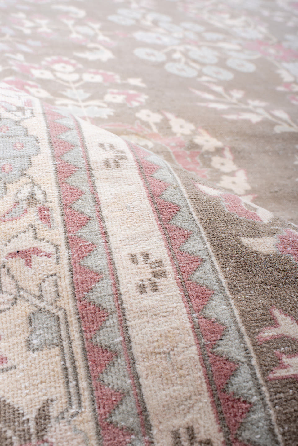 7' x 11' one-of-a-kind handmade antique Sivas large size rug. Color palette: taupe, ivory, rose, blush, pale blue, cream