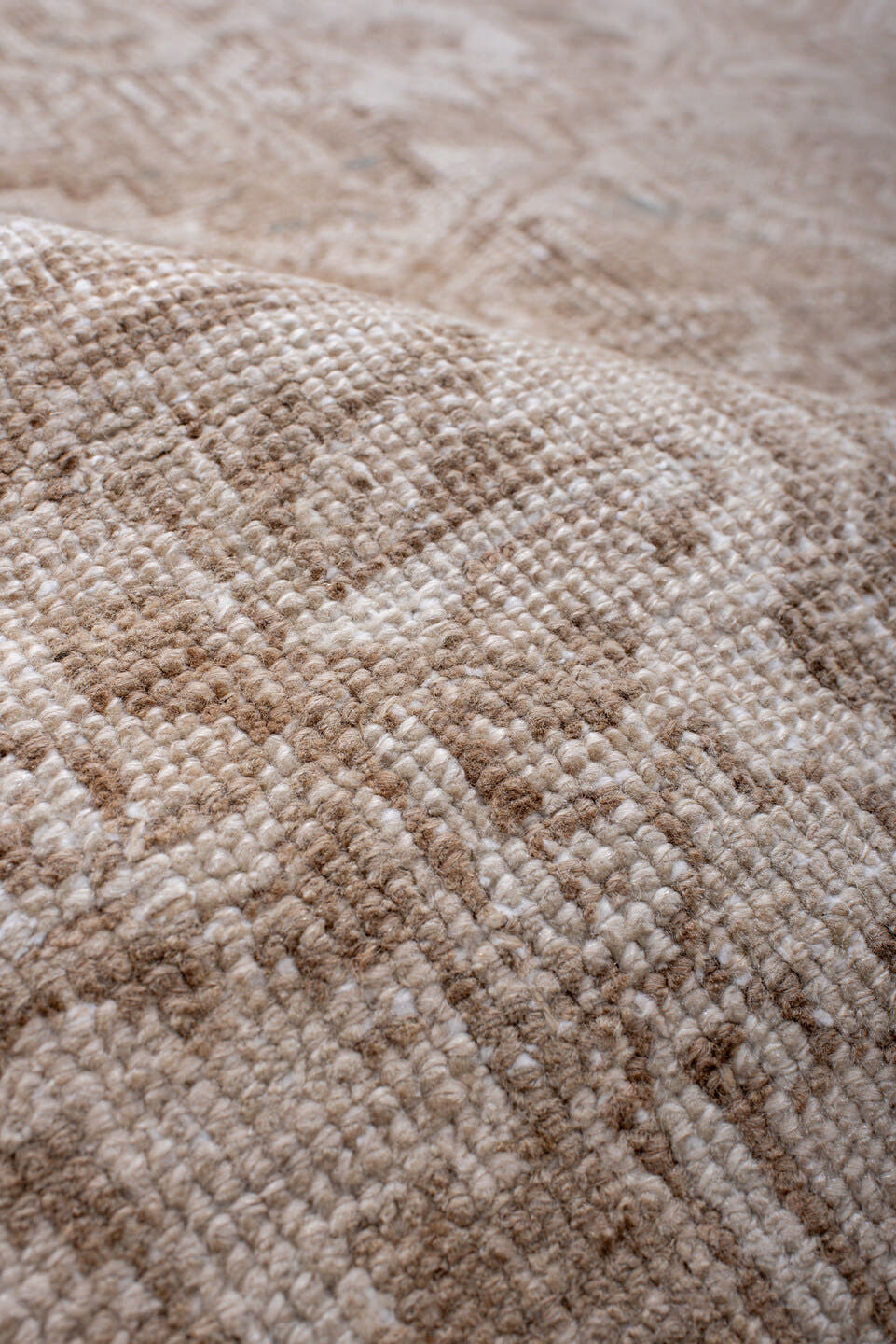 6' x 8' one-of-a-kind handmade antique Heriz medium size rug. Color palette: ivory, camel, taupe, beige, pale blue, sand