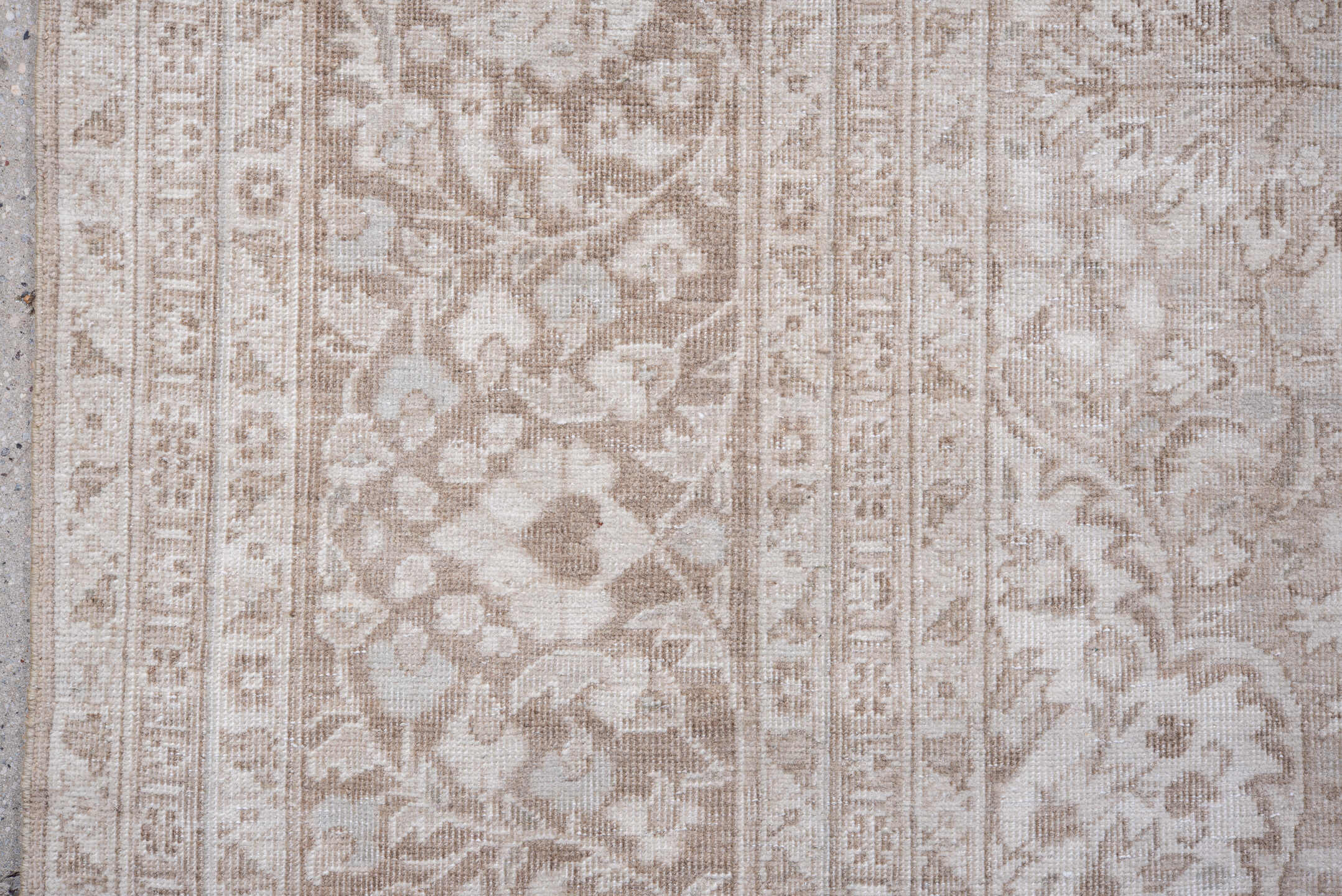 8' x 13' one-of-a-kind handmade vintage Tabriz large size rug. Color palette: ivory, beige, taupe, cream, sand, gray