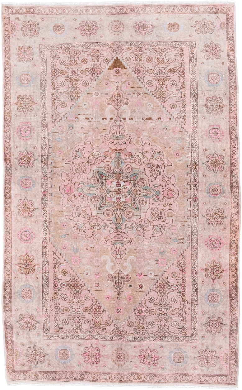 4' x 6' one-of-a-kind handmade antique Sarouk small size rug. Color palette: blush, ivory, taupe, rose, pale blue, brown