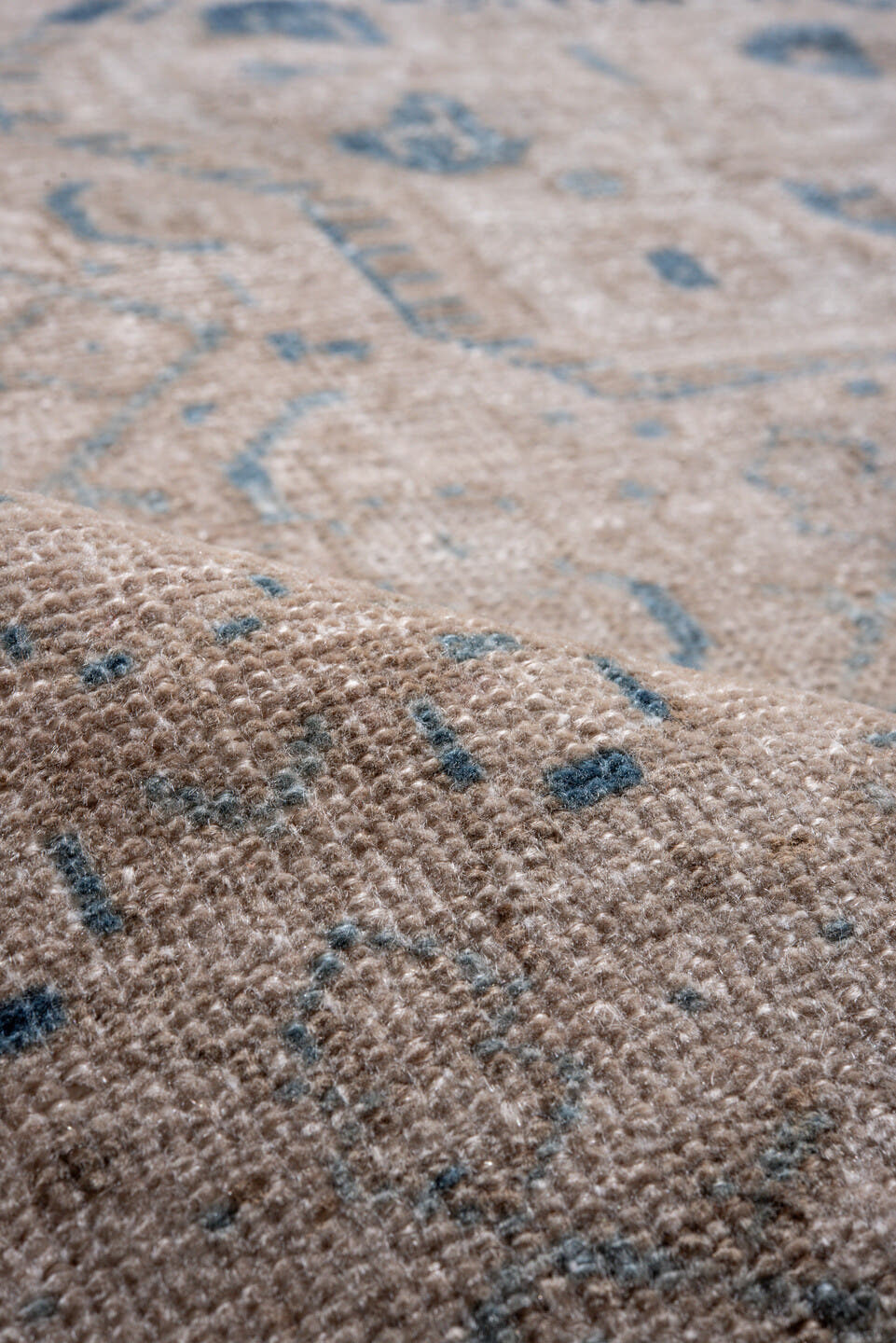 5' x 7' one-of-a-kind handmade vintage Hamadan rug. Color palette: ivory, beige, light blue, taupe, camel, gray