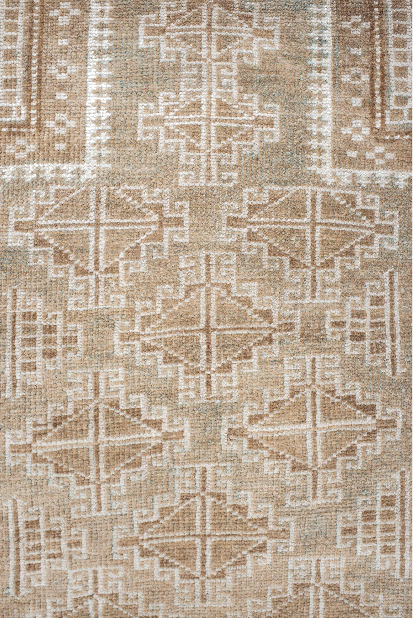 2' x 3' one-of-a-kind handmade vintage Belouch small size rug. Color palette: antiquewhite, brown, gainsboro, gray