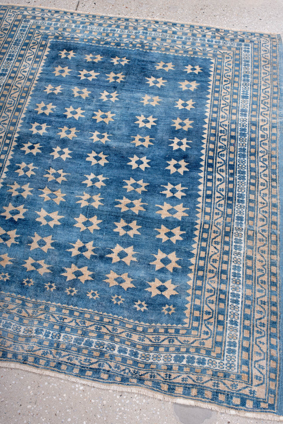 3' x 4' one-of-a-kind handmade vintage Anatol small size rug. Color palette: antiquewhite, blue, brown, dark gray, dim gray