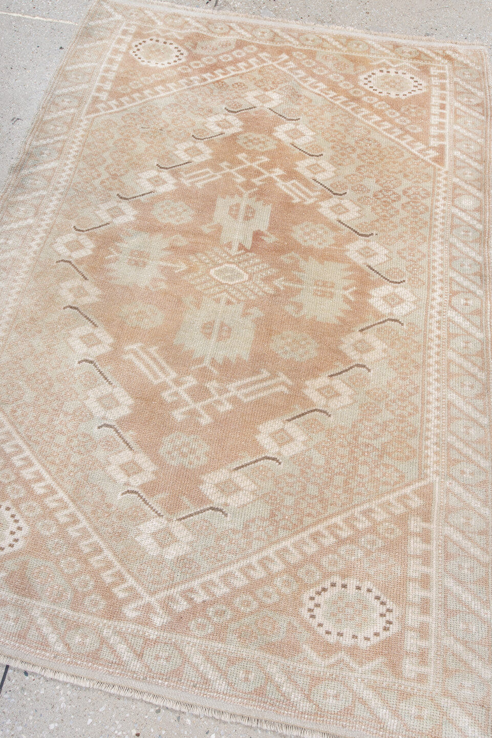 3' x 4' one-of-a-kind handmade antique Oushak small size rug. Color palette: ivory, blush, peach, taupe, camel, brown, pink