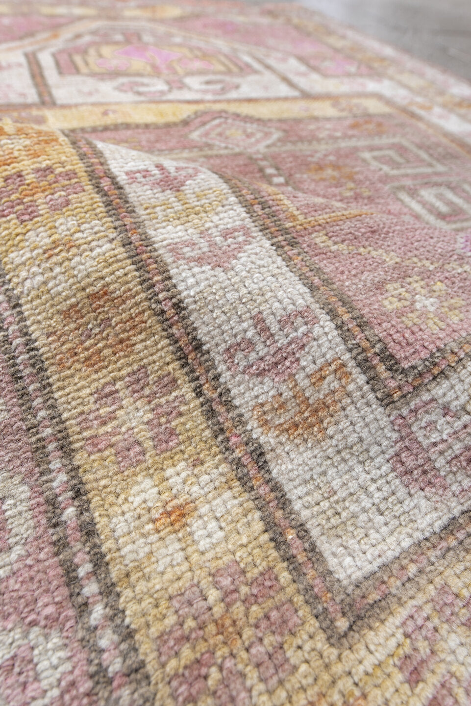 3' x 4' one-of-a-kind handmade antique Oushak small size rug. Color palette: dusty rose, ivory, pale gold, taupe, apricot