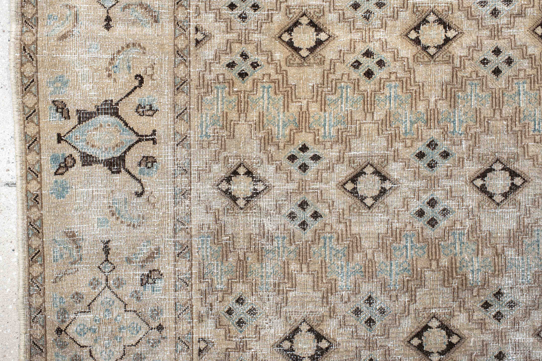 4' x 5' one-of-a-kind handmade vintage Meshed small size rug. Color palette: ivory, taupe, pale_blue, charcoal, beige, brown