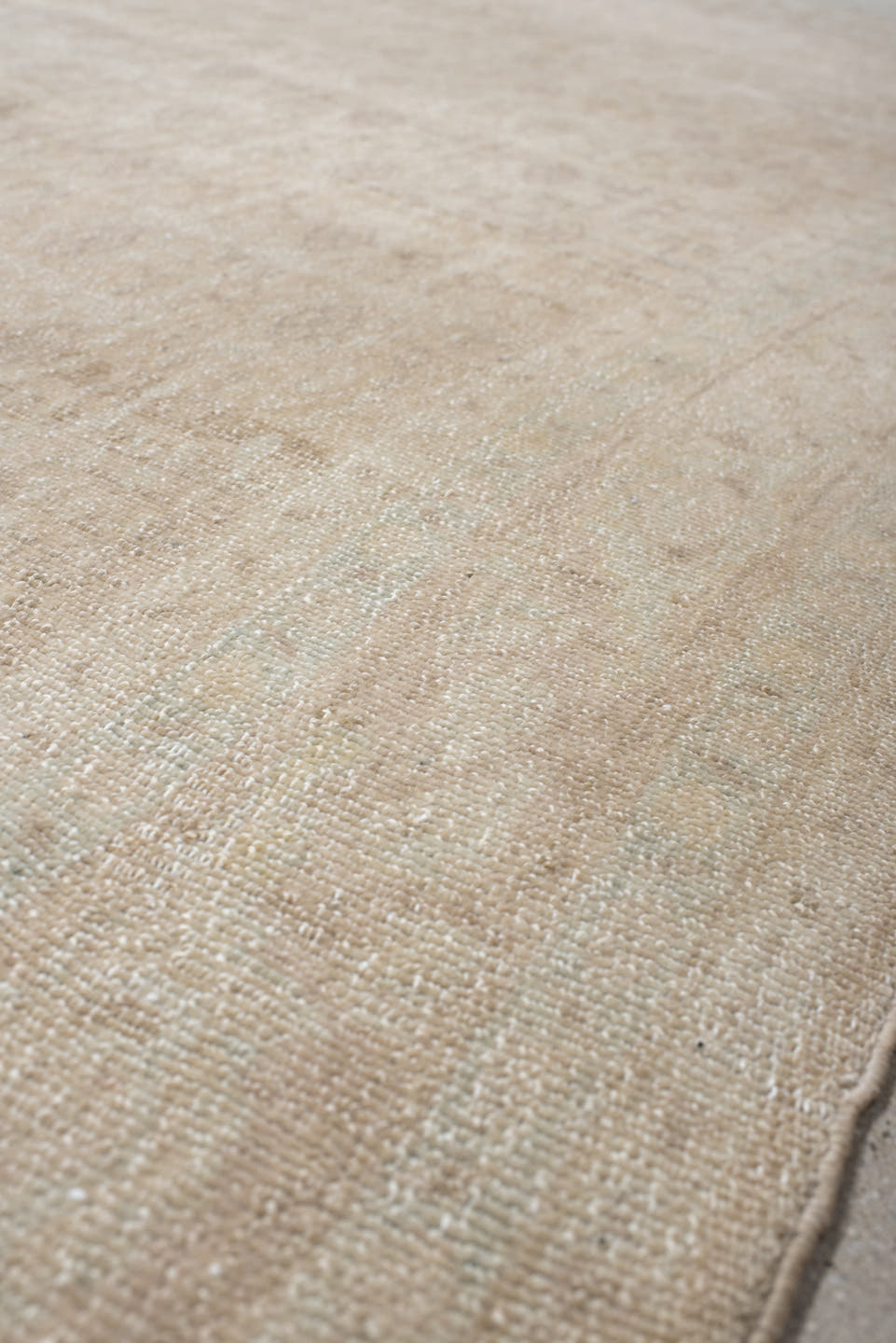 6' x 9' one-of-a-kind handmade vintage Malayer medium size rug. Color palette: ivory, pale blue, cream, beige, taupe