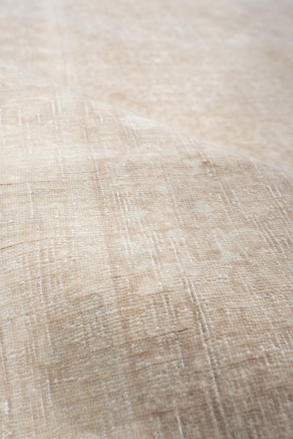 6' x 10' one-of-a-kind handmade antique Bidjar large size rug. Color palette: ivory, cream, sand, beige, taupe, gray