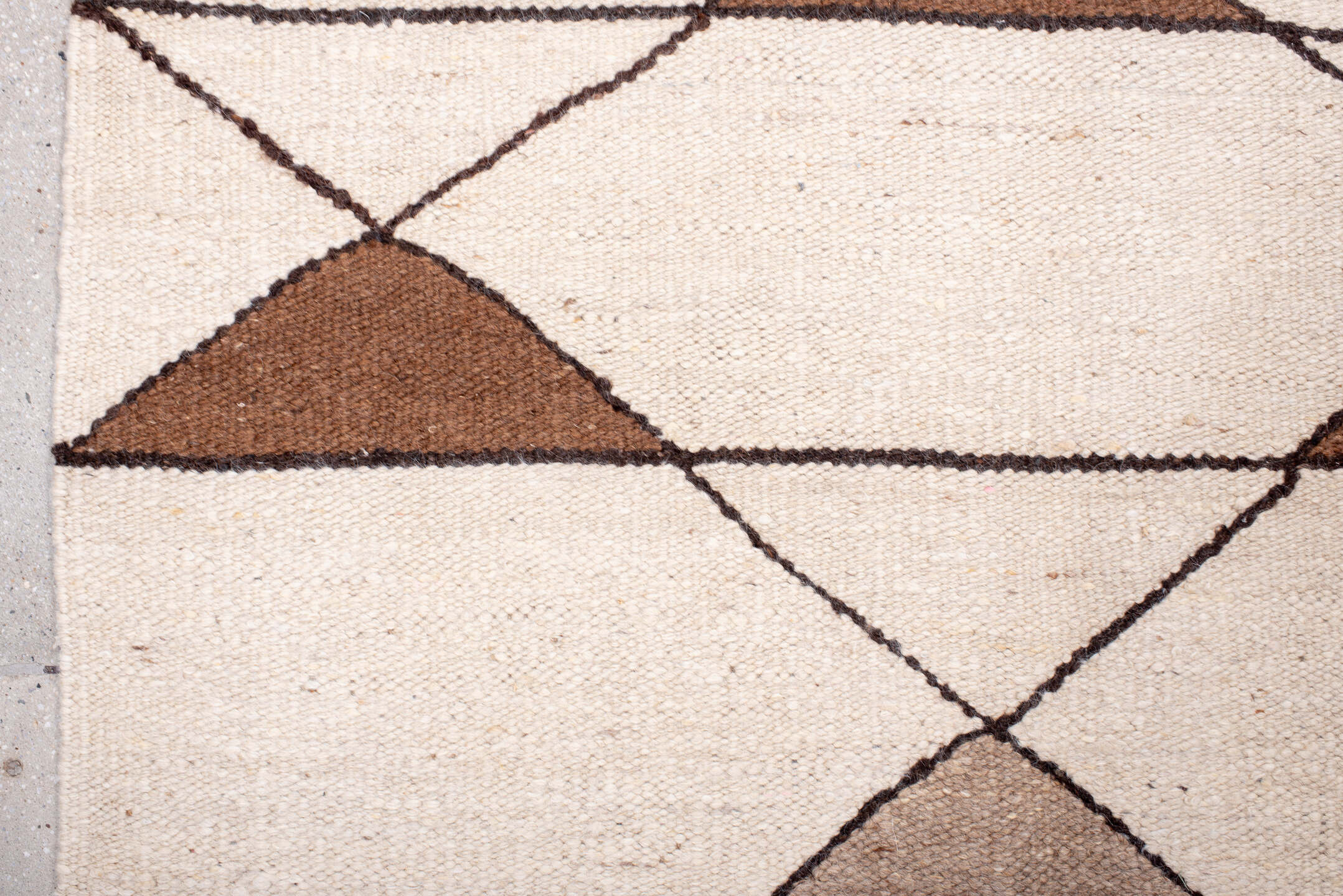 6' x 9' one-of-a-kind handmade vintage Kilim medium size rug. Color palette: brown, floral white, gray, light gray, linen