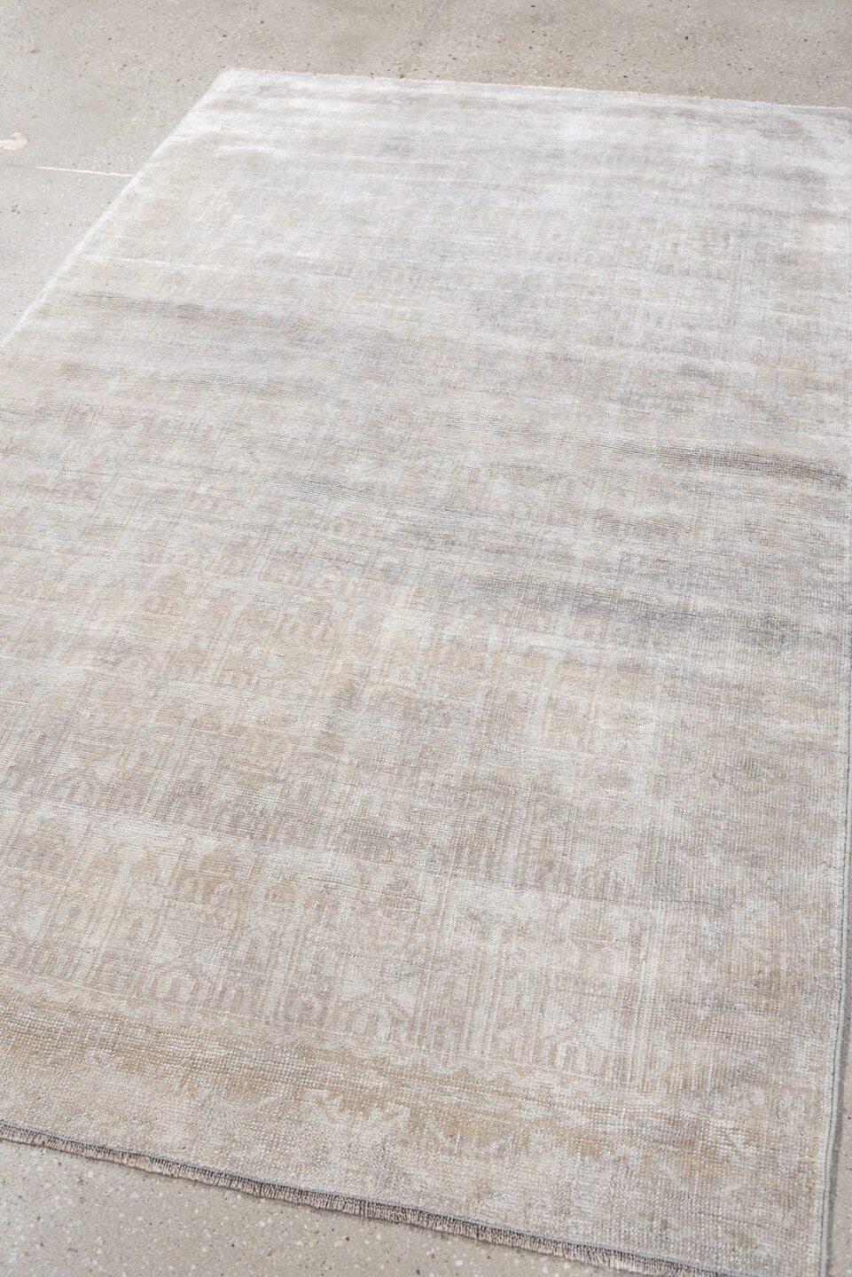 3' x 6' one-of-a-kind handmade antique Belouch small size rug. Color palette: ivory, taupe, silver gray, cream, beige