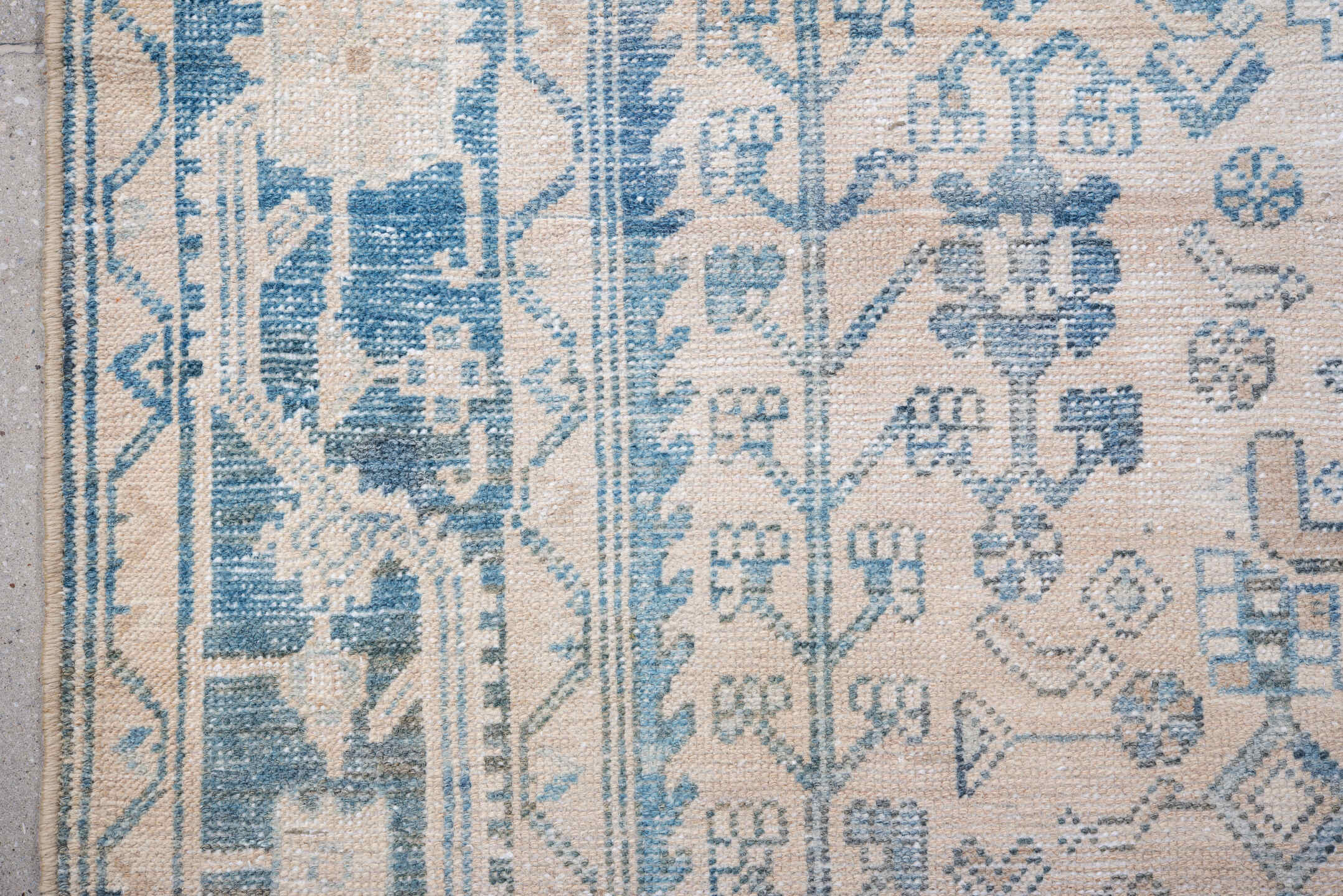 4' x 7' one-of-a-kind handmade vintage Hamadan rug. Color palette: ivory, sky blue, pale blue, cream, taupe, light blue