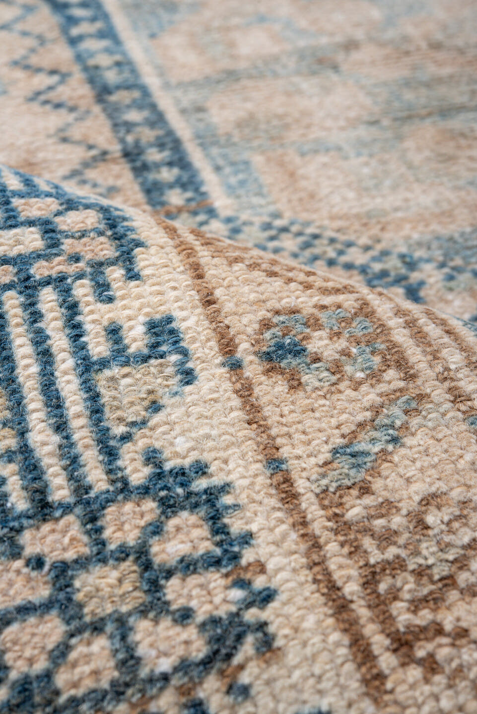 4' x 6' one-of-a-kind handmade vintage Hamadan small size rug. Color palette: ivory, blue, beige, camel, taupe, gray