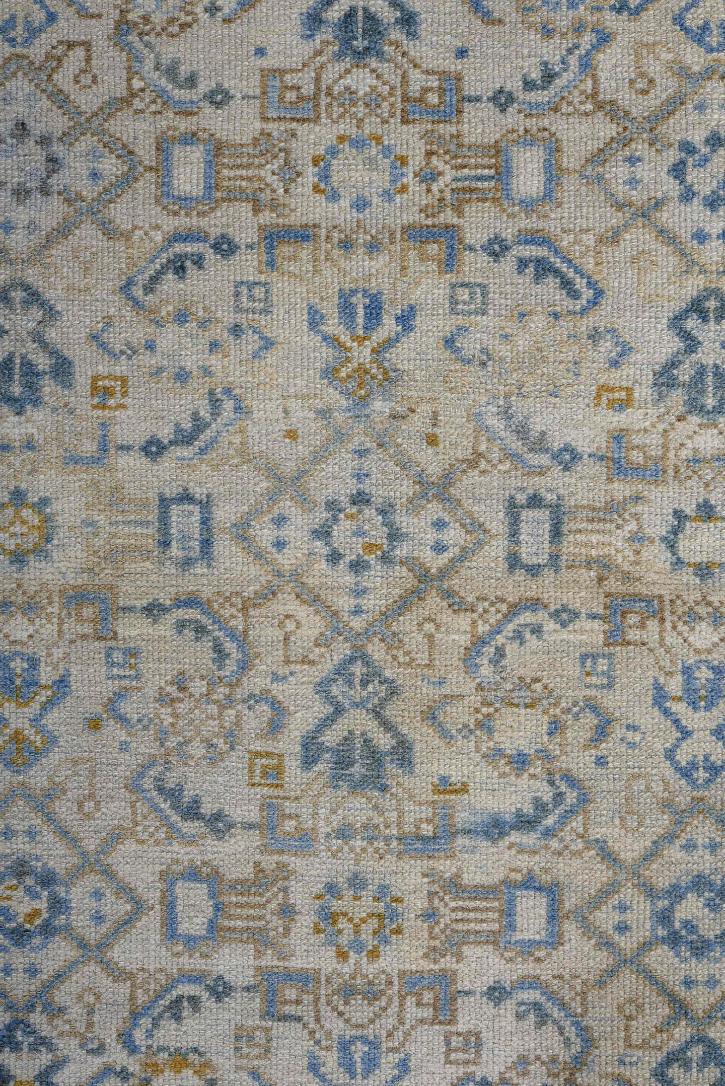 4' x 6' one-of-a-kind handmade antique Malayer small size rug. Color palette: ivory, powder_blue, slate_blue, beige, taupe