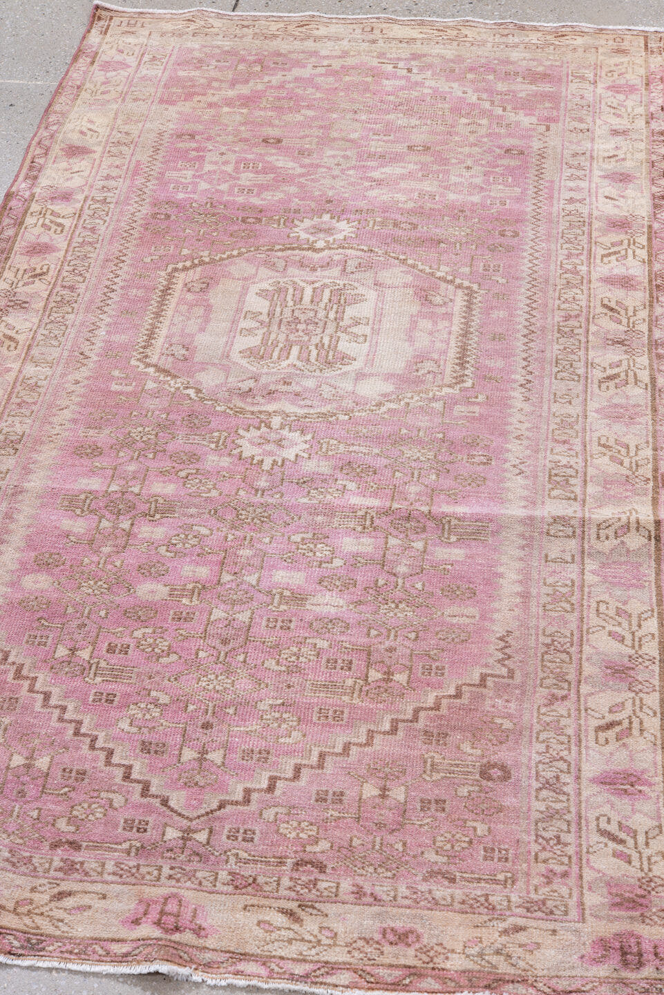 3' x 6' one-of-a-kind handmade vintage Malayer small size rug. Color palette: blush, ivory, rose, taupe, dusty pink, camel