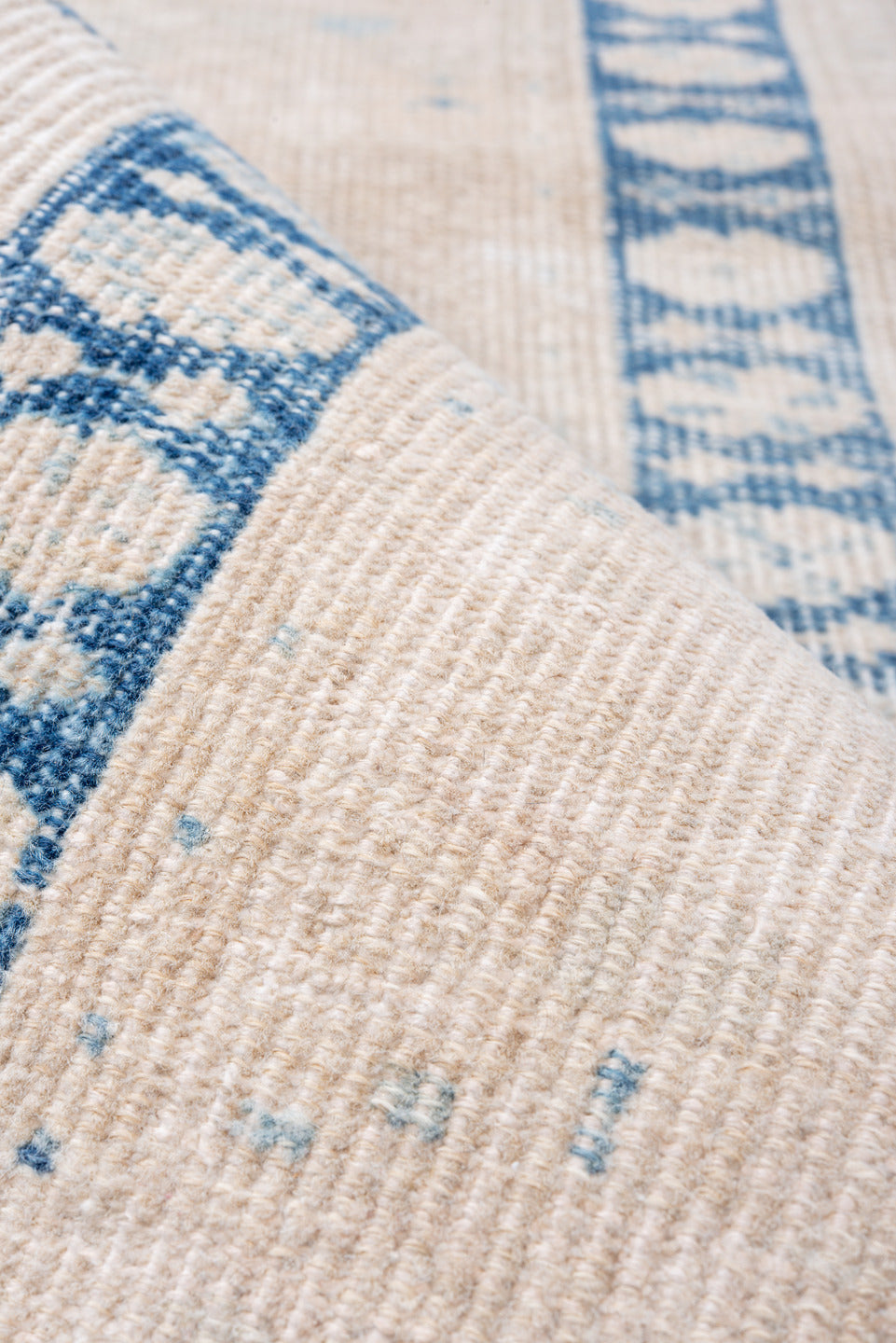 2' x 7' one-of-a-kind handmade vintage Heriz runner rug. Color palette: blue, dark gray, gainsboro, gray, light blue