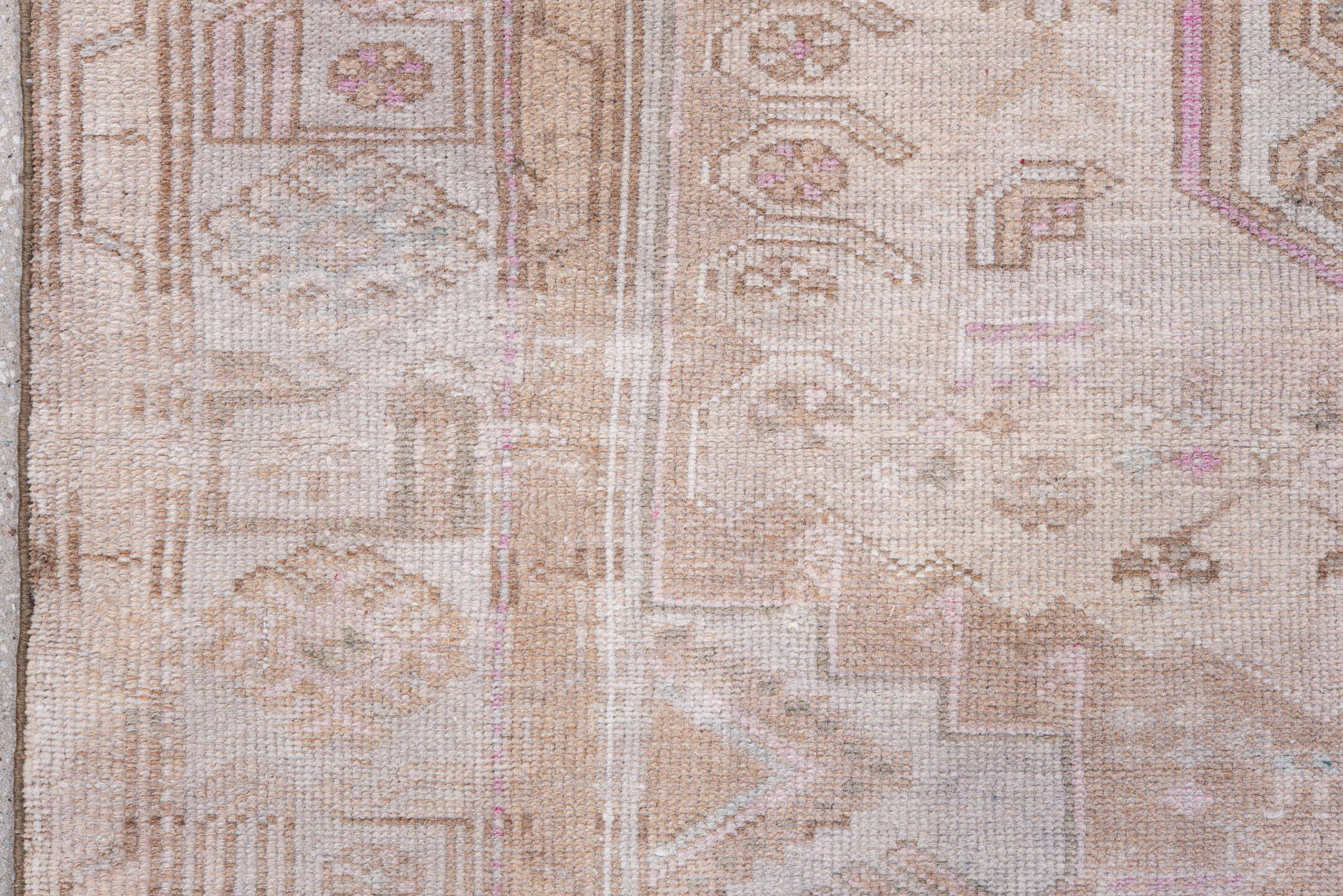 4' x 6' one-of-a-kind handmade vintage Malayer small size rug. Color palette: ivory, blush, taupe, camel, rose, beige, pink