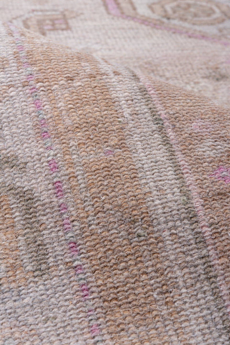 4' x 6' one-of-a-kind handmade vintage Malayer small size rug. Color palette: ivory, blush, taupe, camel, rose, beige, pink