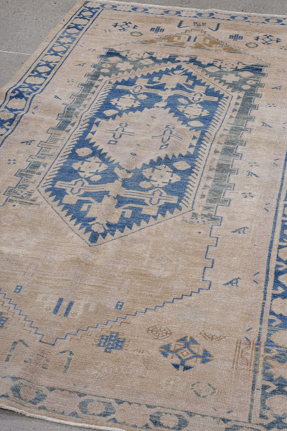 4' x 7' one-of-a-kind handmade antique Hamadan rug. Color palette: ivory, sky blue, denim, beige, taupe, light blue, blue