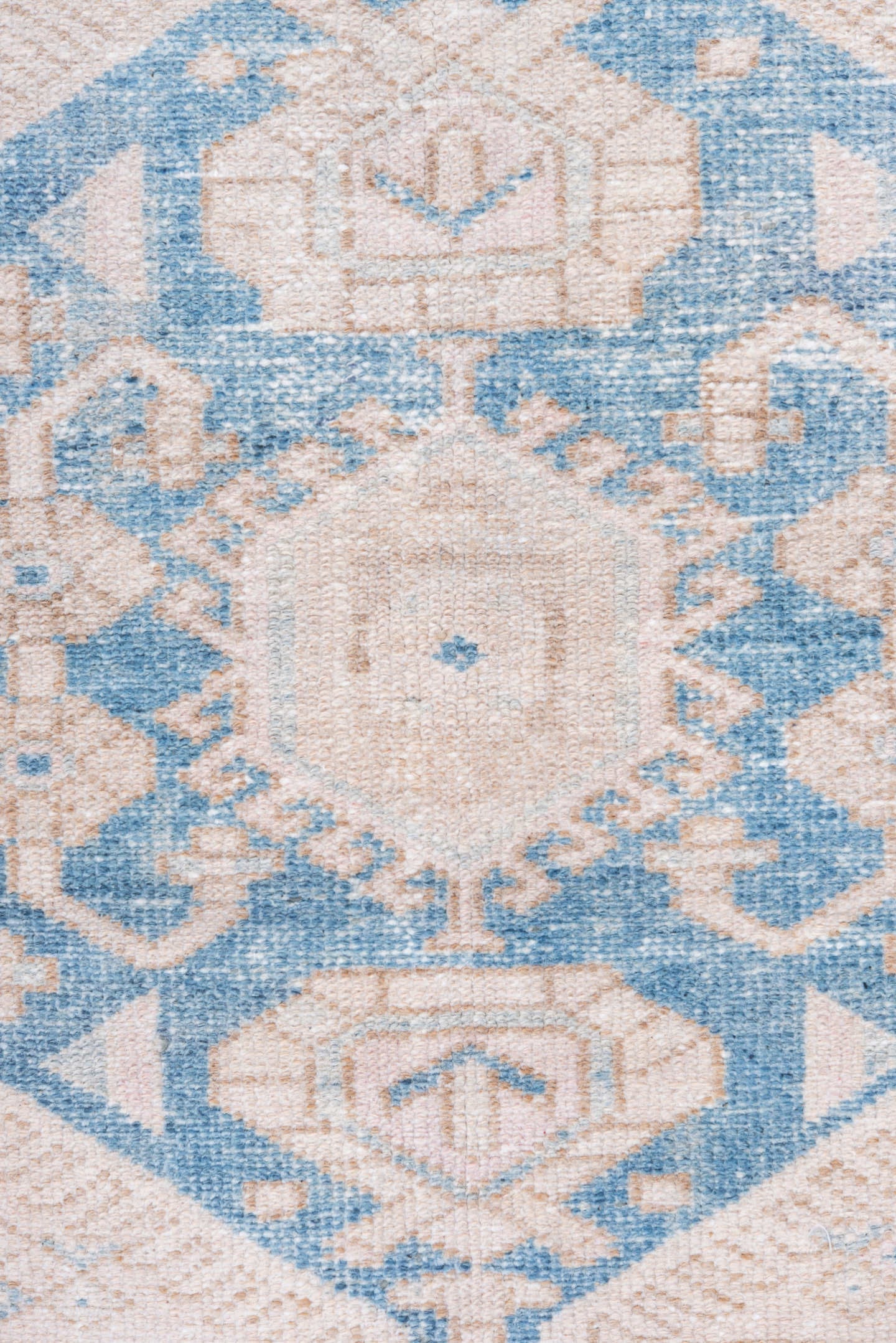 4' x 6' one-of-a-kind handmade vintage Hamadan small size rug. Color palette: ivory, sky blue, blush, beige, taupe