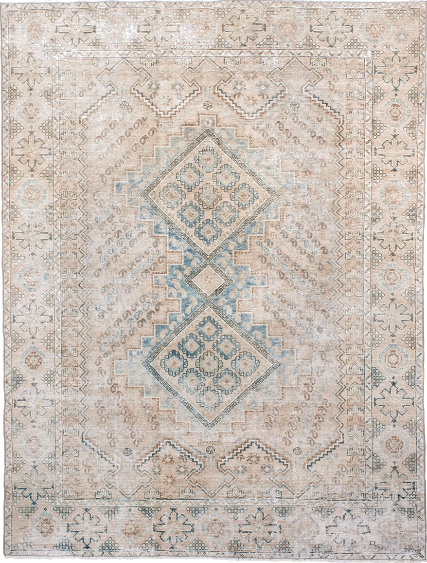 4' x 6' one-of-a-kind handmade vintage Afshar small size rug. Color palette: antiquewhite, black, brown, charcoal, dim gray