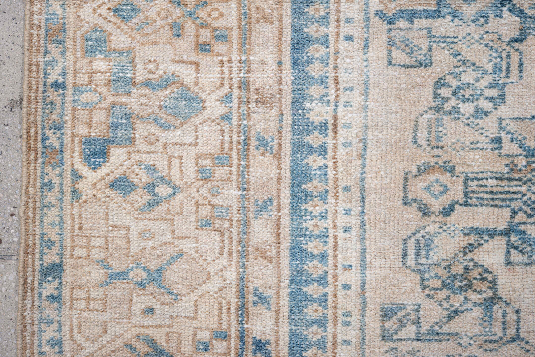 4' x 6' one-of-a-kind handmade vintage Hamadan small size rug. Color palette: ivory, sky blue, beige, taupe, camel