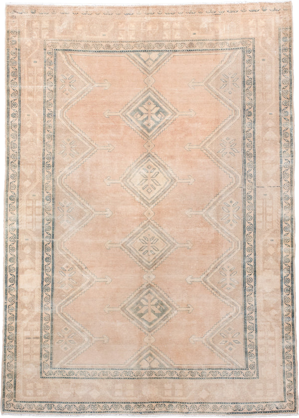 5' x 7' Ivory Rugs