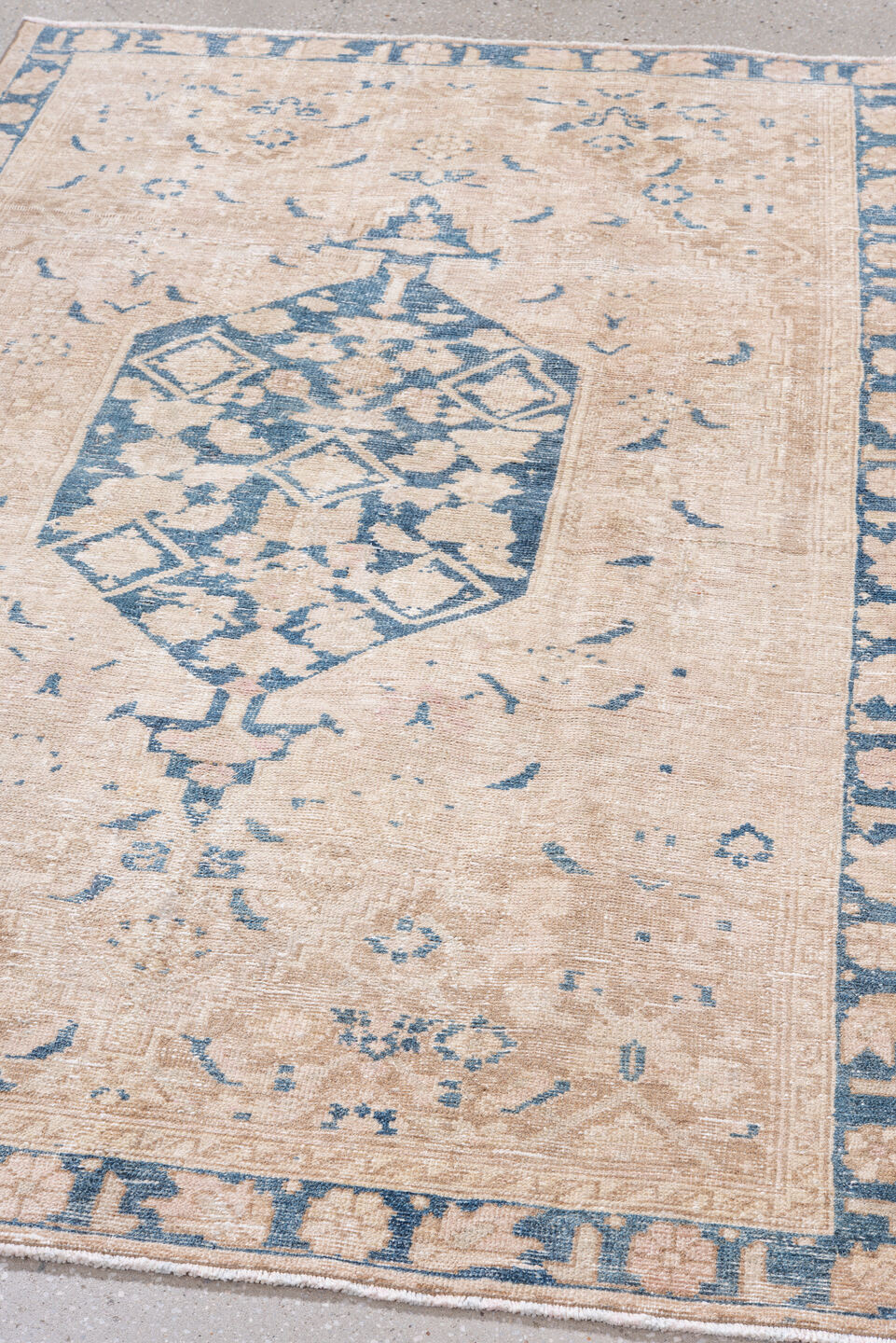 4' x 6' one-of-a-kind handmade antique Hamadan small size rug. Color palette: ivory, blue, beige, camel