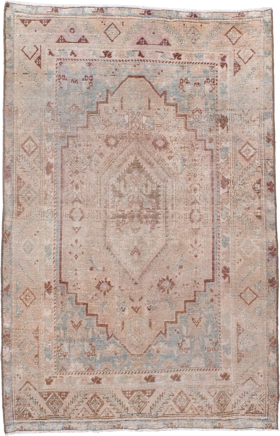 3' x 5' one-of-a-kind handmade antique Sarouk small size rug. Color palette: ivory, blush, dusty rose, pale blue, taupe