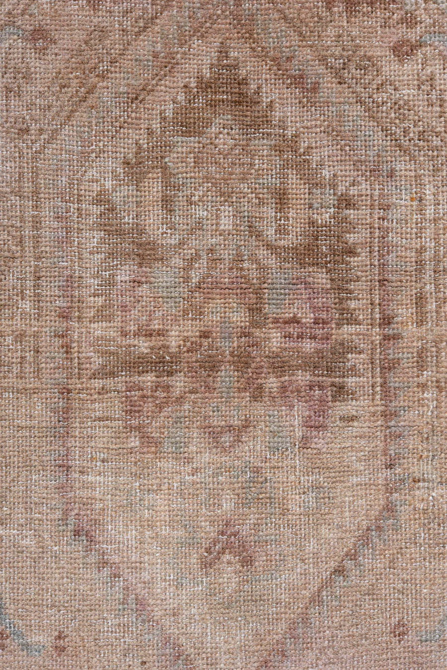 3' x 5' one-of-a-kind handmade antique Sarouk small size rug. Color palette: ivory, blush, dusty rose, pale blue, taupe