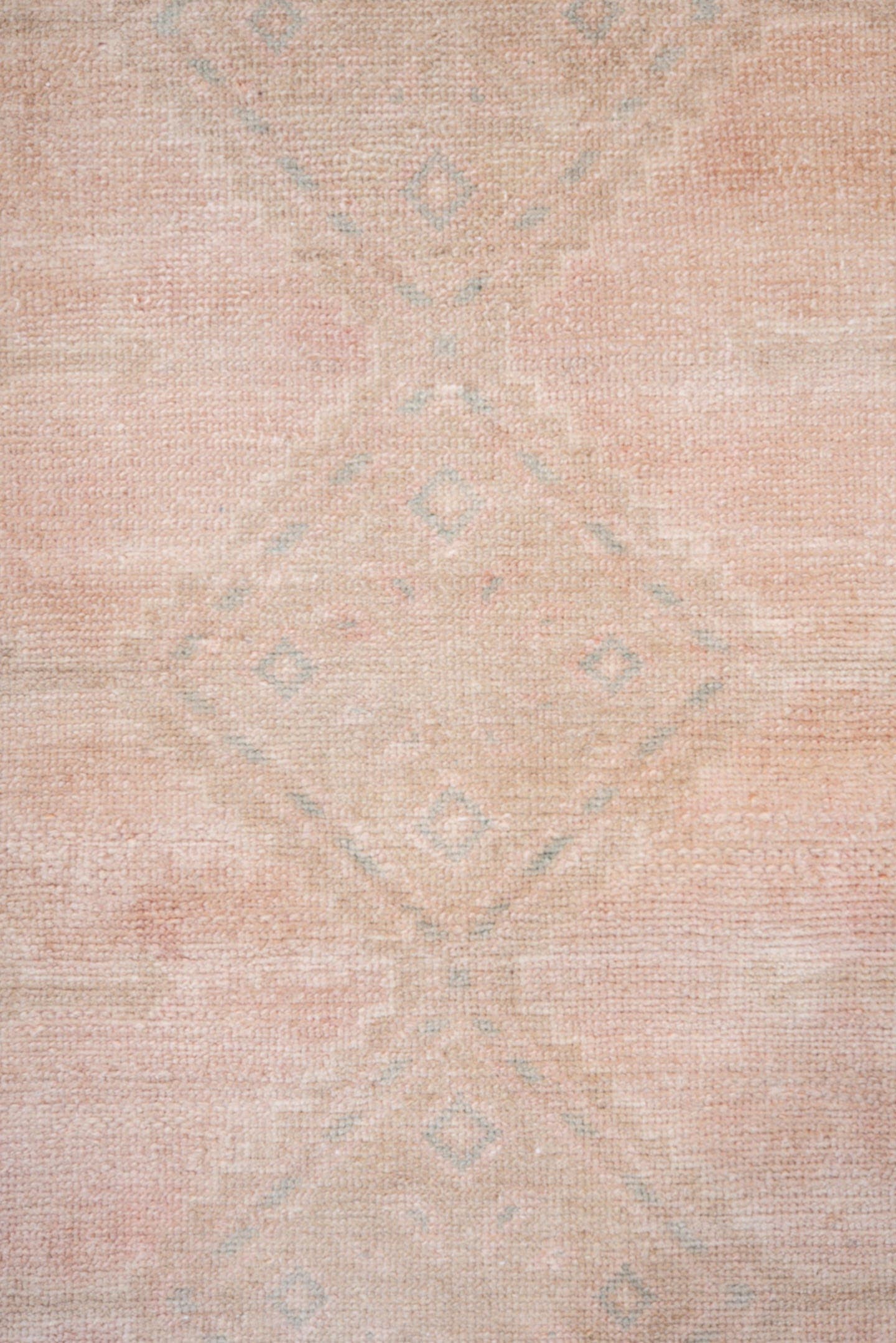 3' x 5' one-of-a-kind handmade vintage Hamadan small size rug. Color palette: blush, ivory, pale aqua, beige, taupe, pink