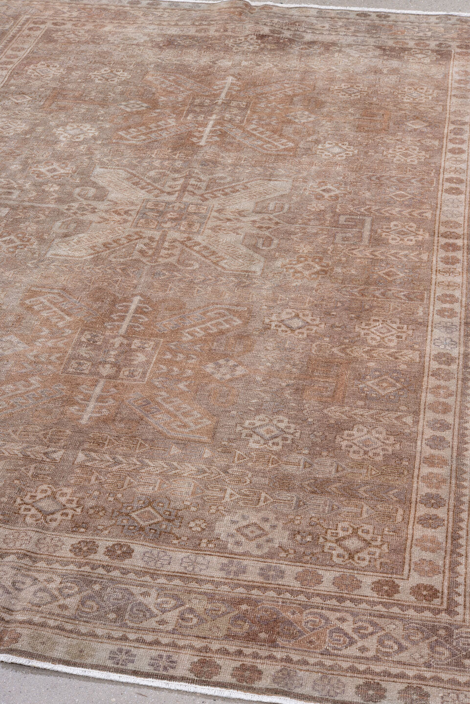 5' x 7' one-of-a-kind handmade antique Sivas rug. Color palette: blush, taupe, ivory, rose, beige, pink, gray, red