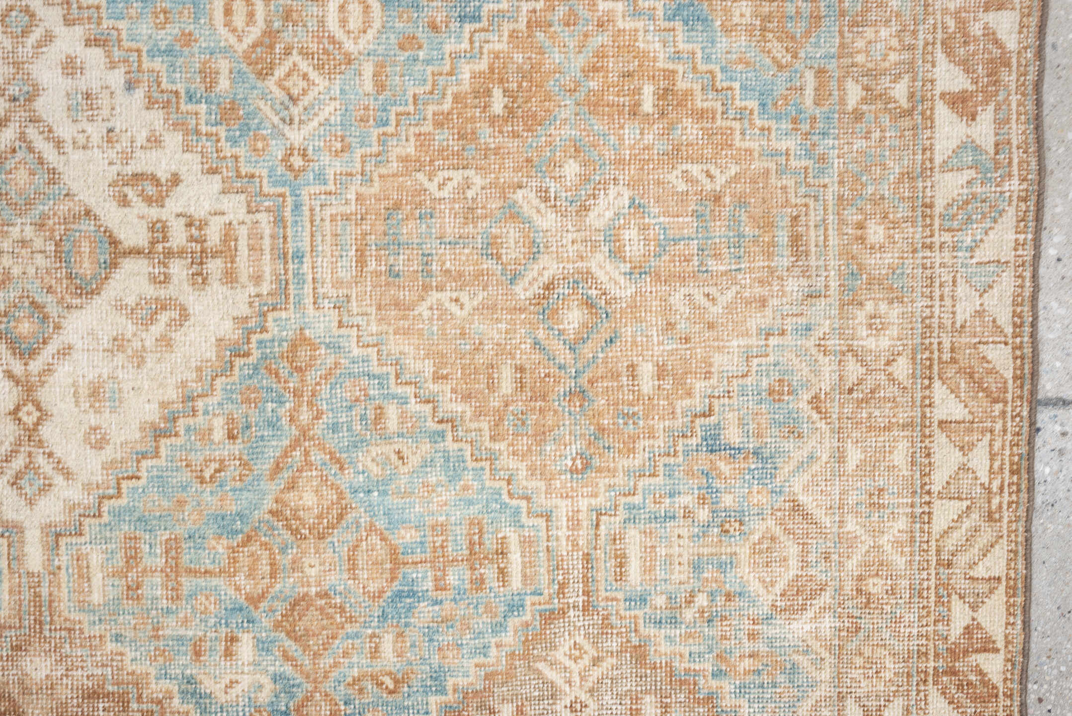 4' x 6' one-of-a-kind handmade antique Afshar rug. Color palette: peach, aqua, ivory, beige, tan, terracotta, pink, teal