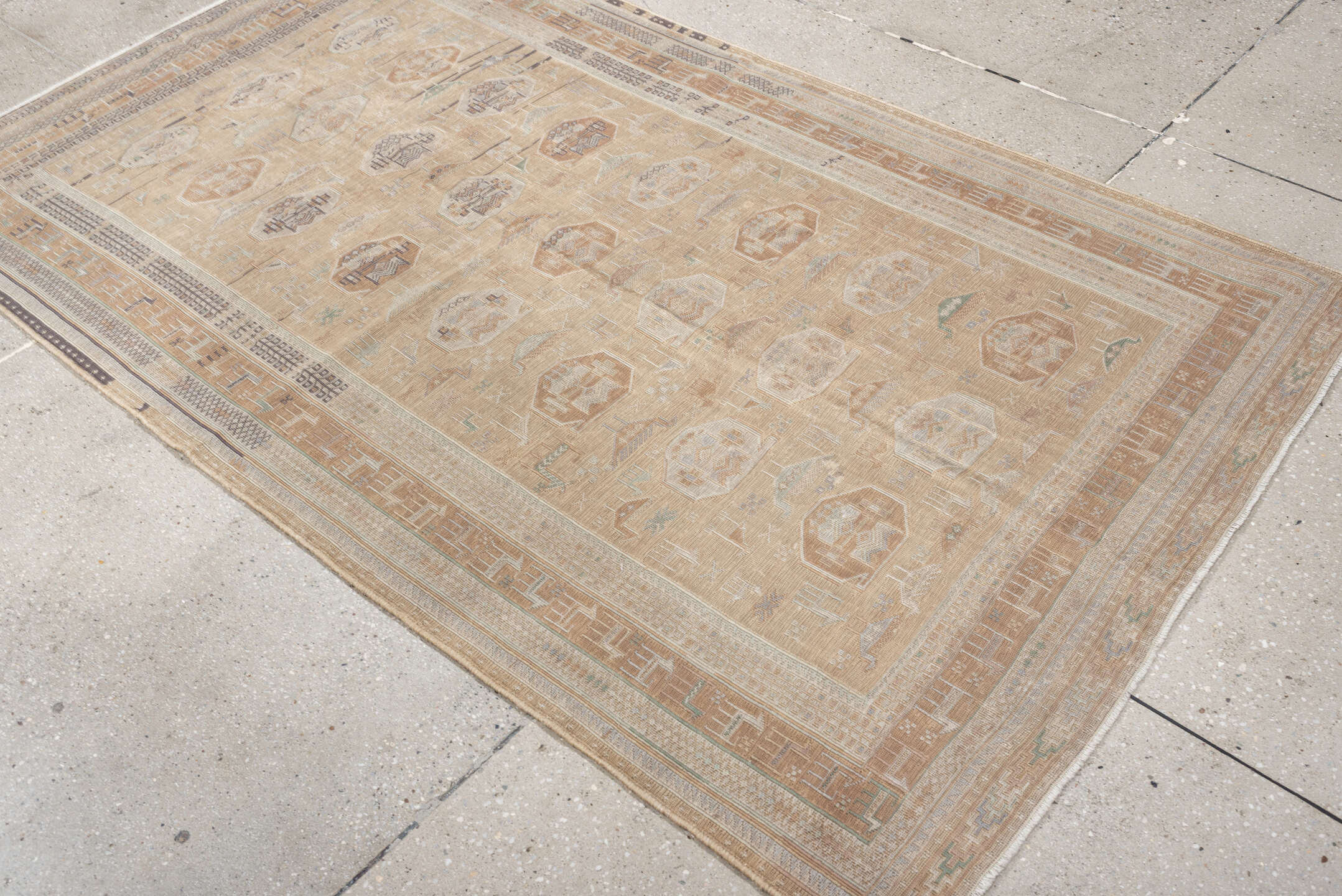 3' x 6' one-of-a-kind handmade antique Sumak small size rug. Color palette: camel, ivory, taupe, dusty rose, blue green