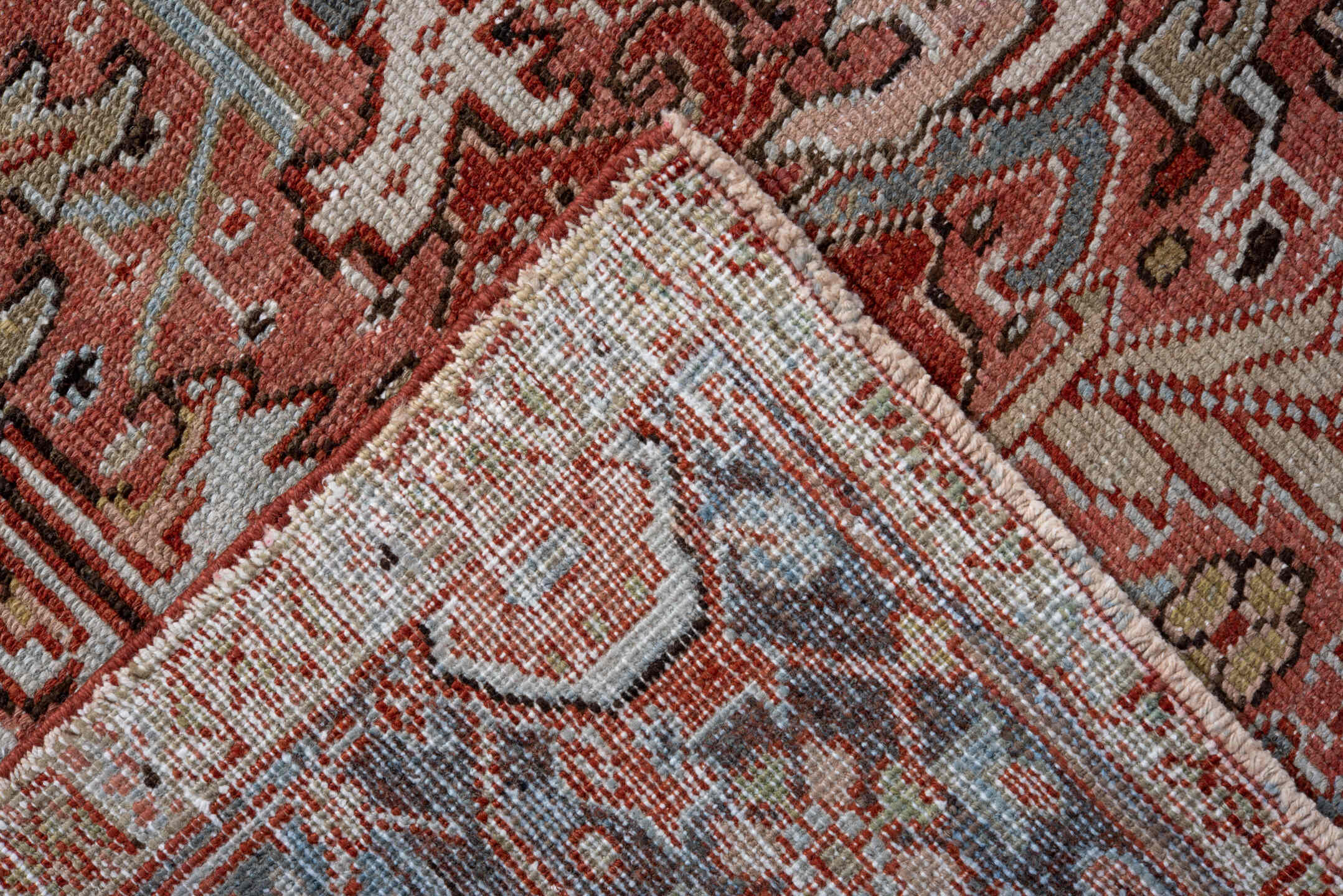 6' x 9' one-of-a-kind handmade vintage Heriz medium size rug. Color palette: brown, dark gray, dim gray, gray, light gray