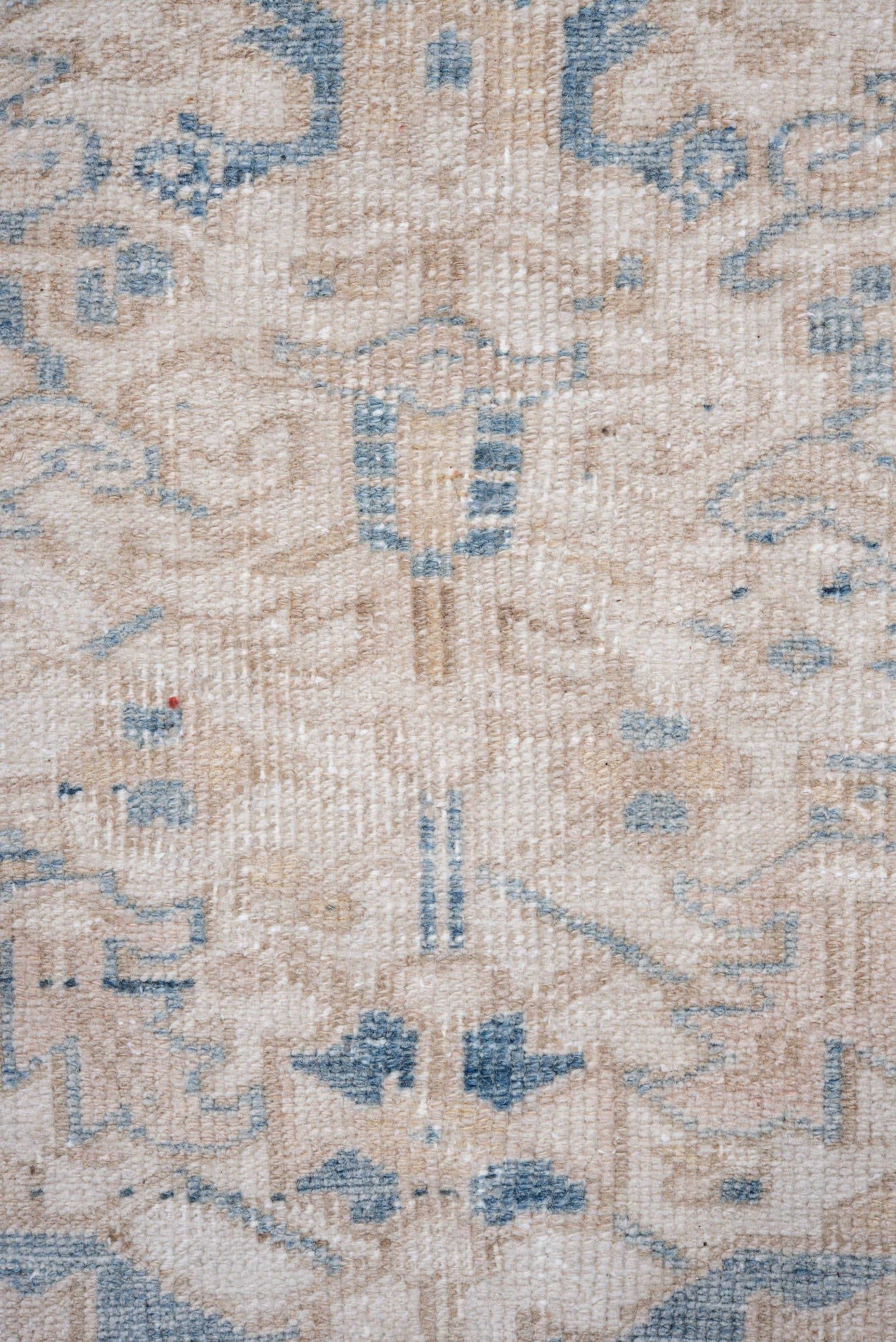 7' x 10' one-of-a-kind handmade vintage Heriz large size rug. Color palette: ivory, sky blue, beige, taupe, camel