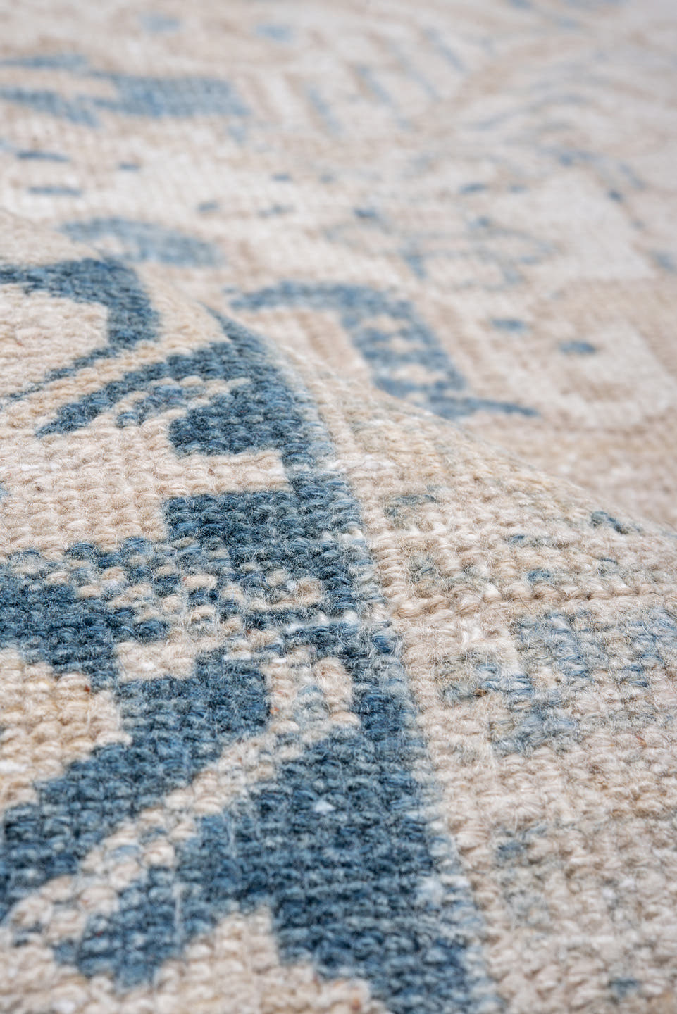 7' x 10' one-of-a-kind handmade vintage Heriz large size rug. Color palette: ivory, sky blue, beige, taupe, camel