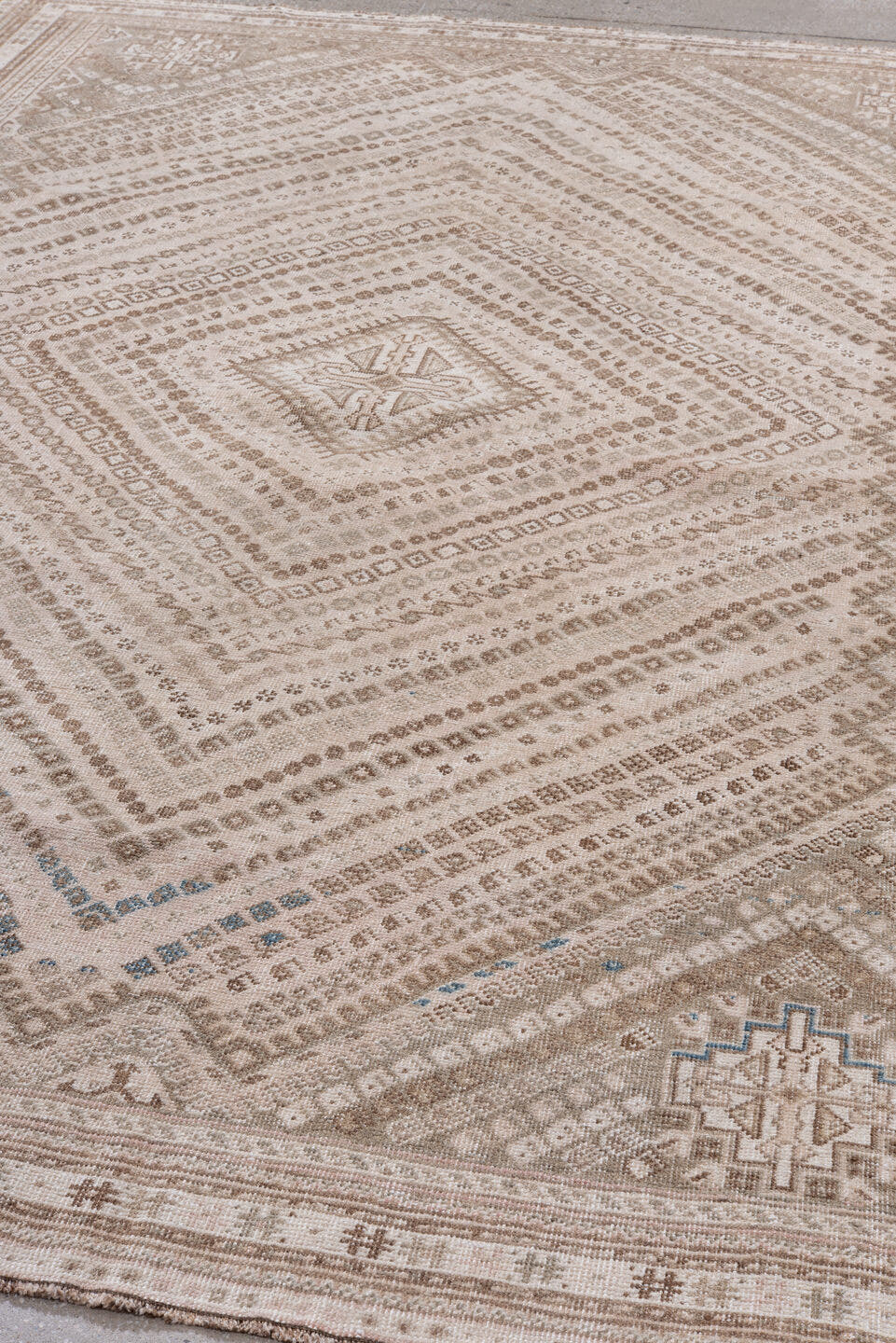 6' x 9' one-of-a-kind handmade antique Shiraz medium size rug. Color palette: ivory, taupe, beige, camel, brown, slate, gray