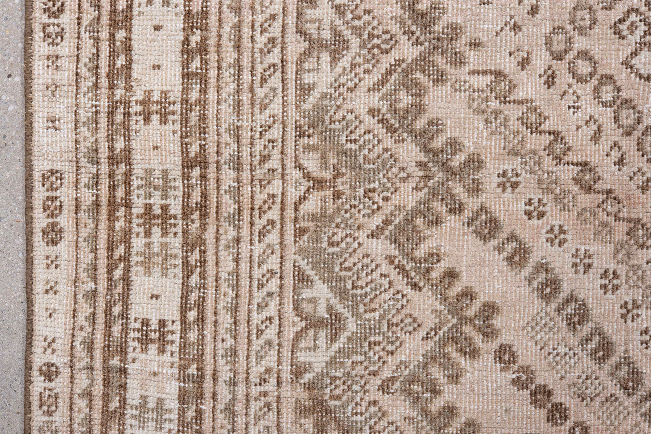 6' x 9' one-of-a-kind handmade antique Shiraz medium size rug. Color palette: ivory, taupe, beige, camel, brown, slate, gray