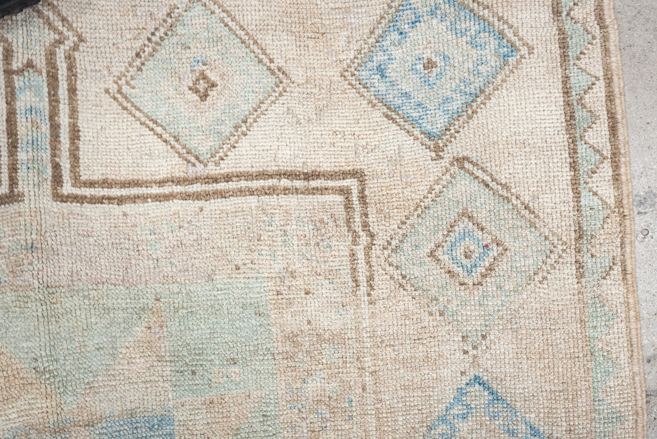 8' x 10' one-of-a-kind handmade antique Tabriz large size rug. Color palette: pale blue, ivory, blush, taupe, muted rust