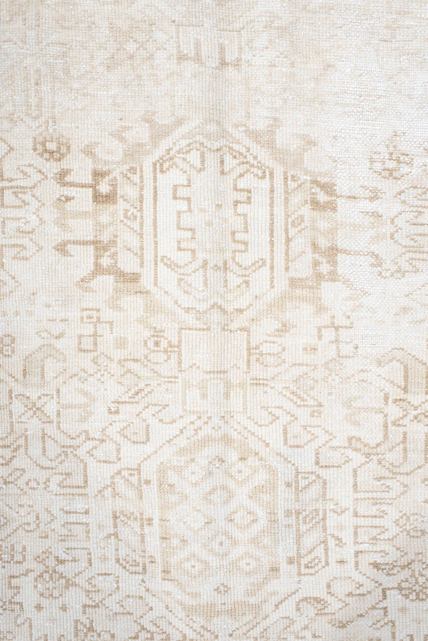 7' x 10' one-of-a-kind handmade antique Heriz large size rug. Color palette: ivory, cream, beige, sand, pale blue, taupe