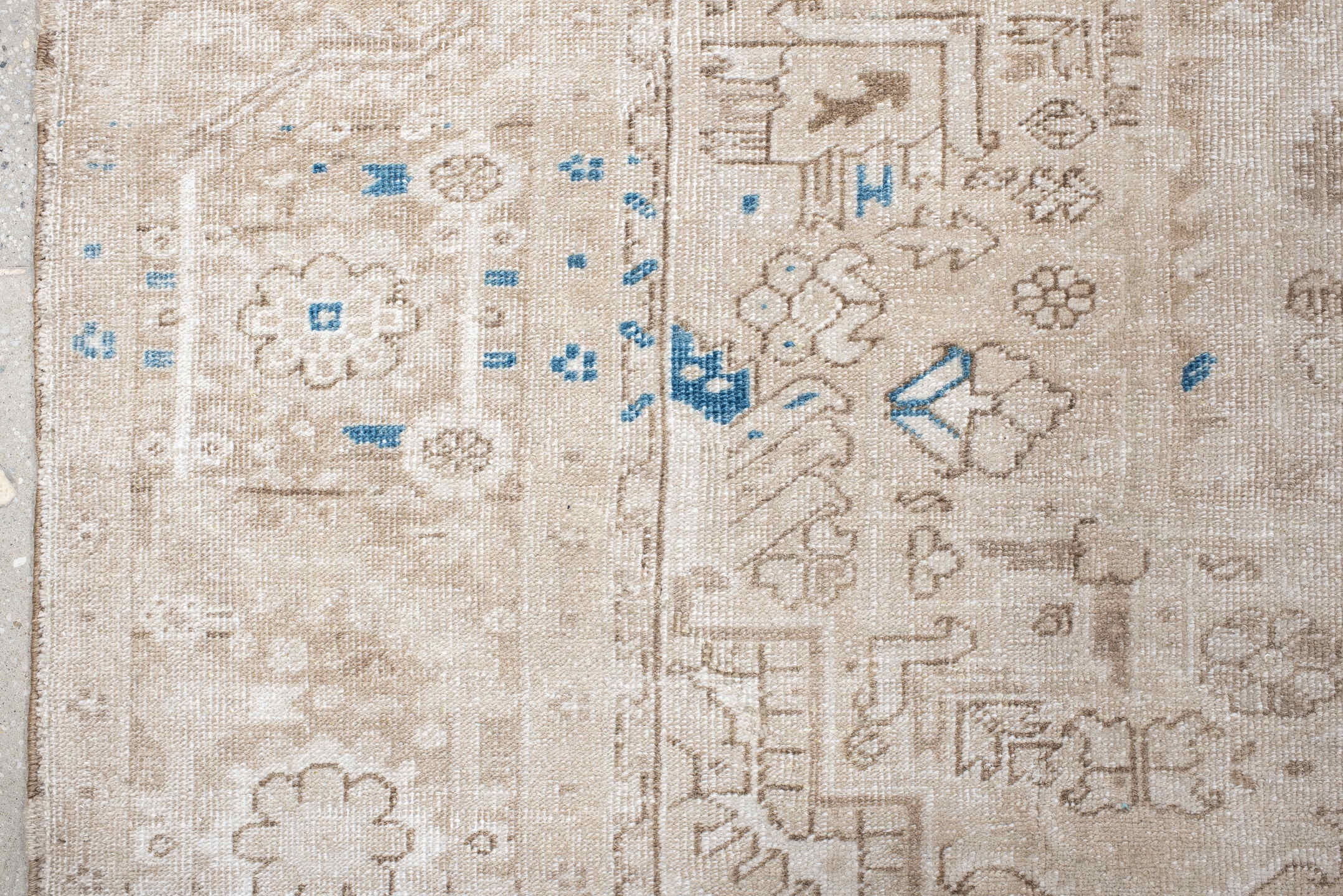 9' x 12' one-of-a-kind handmade antique Heriz large size rug. Color palette: ivory, beige, taupe, sky blue, camel, gray