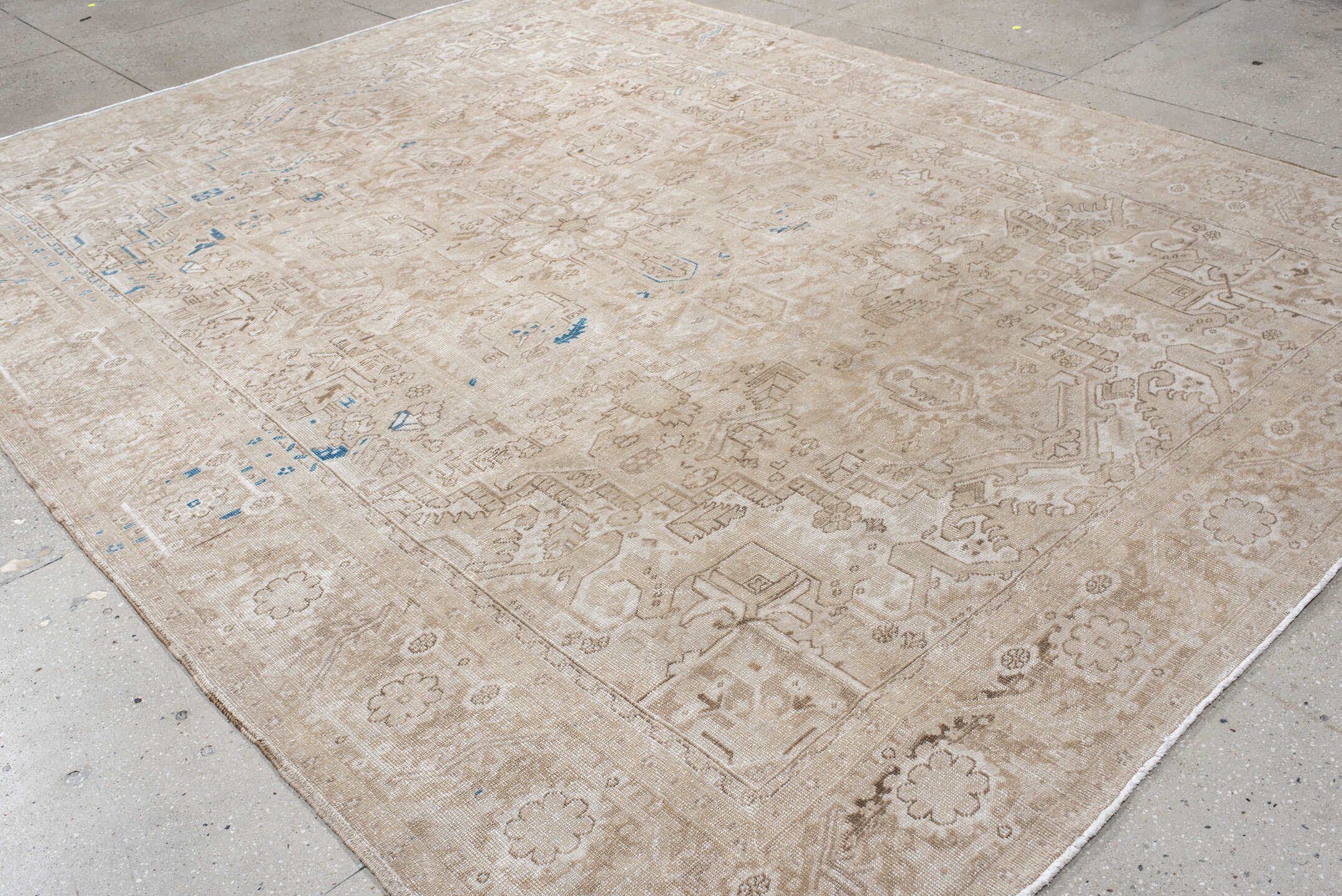 9' x 12' one-of-a-kind handmade antique Heriz large size rug. Color palette: ivory, beige, taupe, sky blue, camel, gray