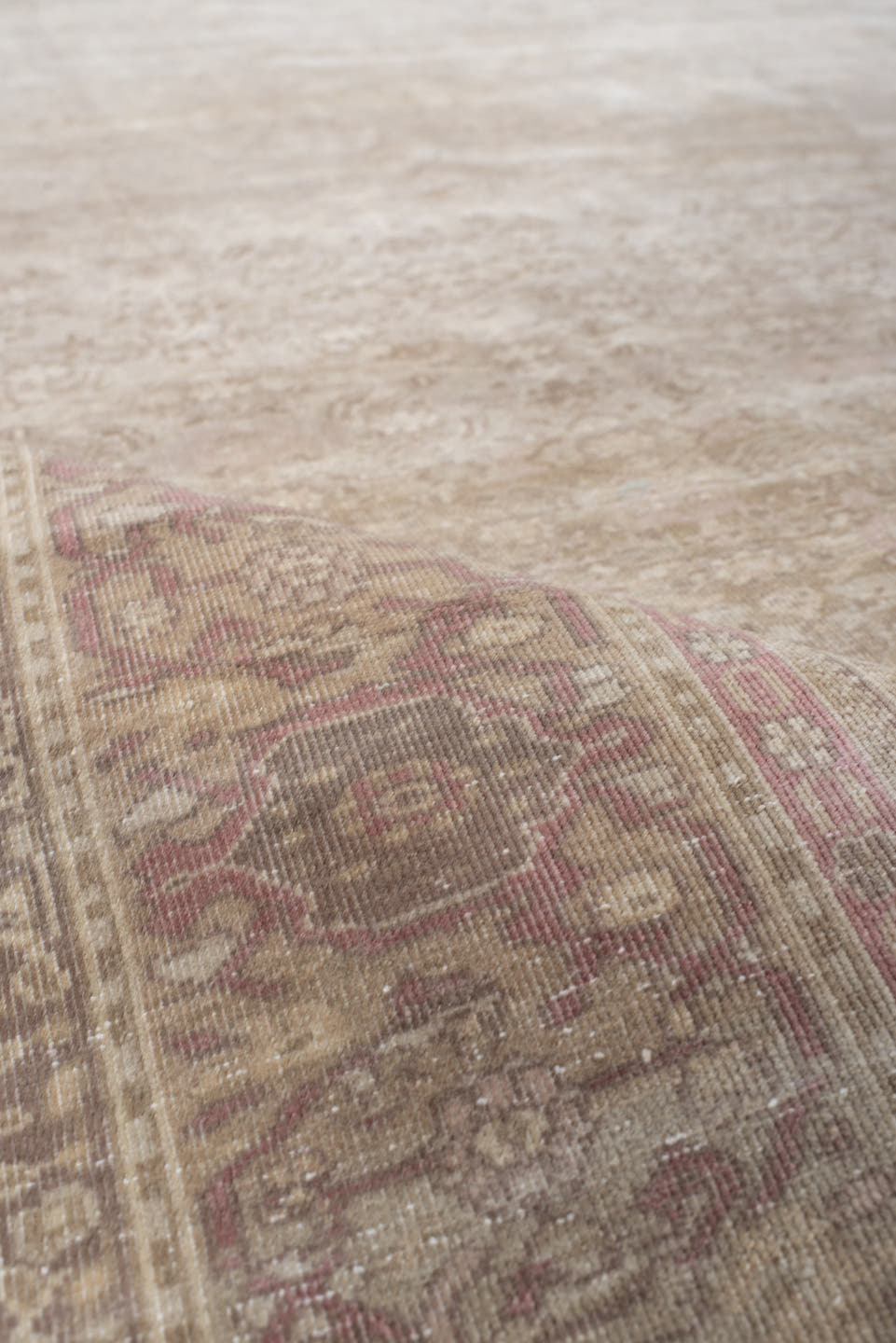 6' x 10' one-of-a-kind handmade antique Sivas large size rug. Color palette: ivory, beige, blush, taupe, rose, sand, pink