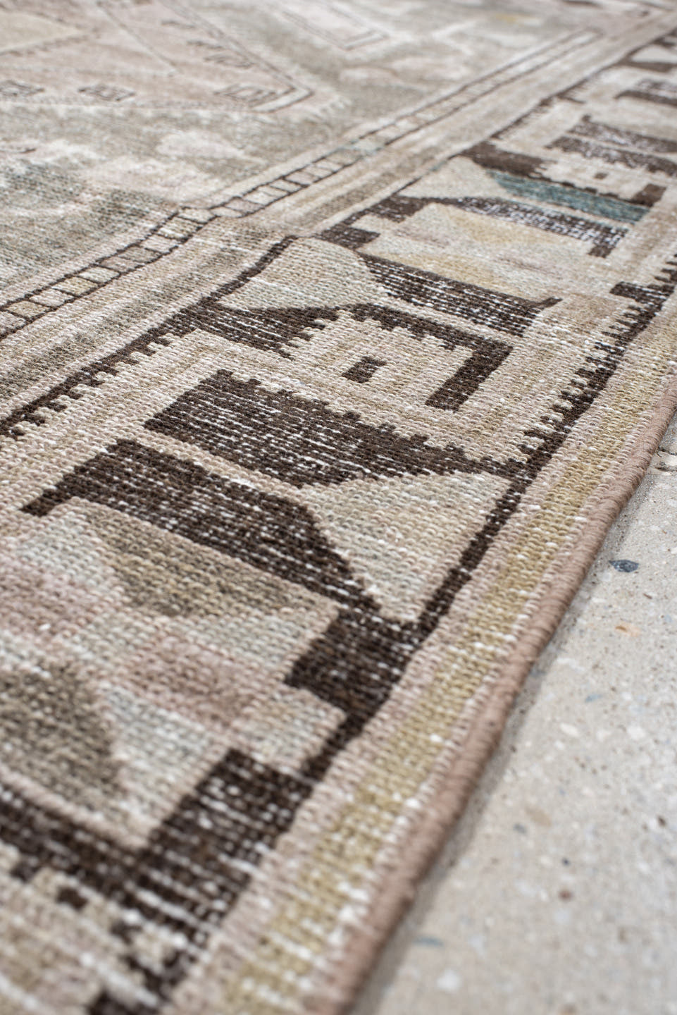 4' x 6' one-of-a-kind handmade vintage Malayer small size rug. Color palette: taupe, ivory, charcoal, sage, beige, slate