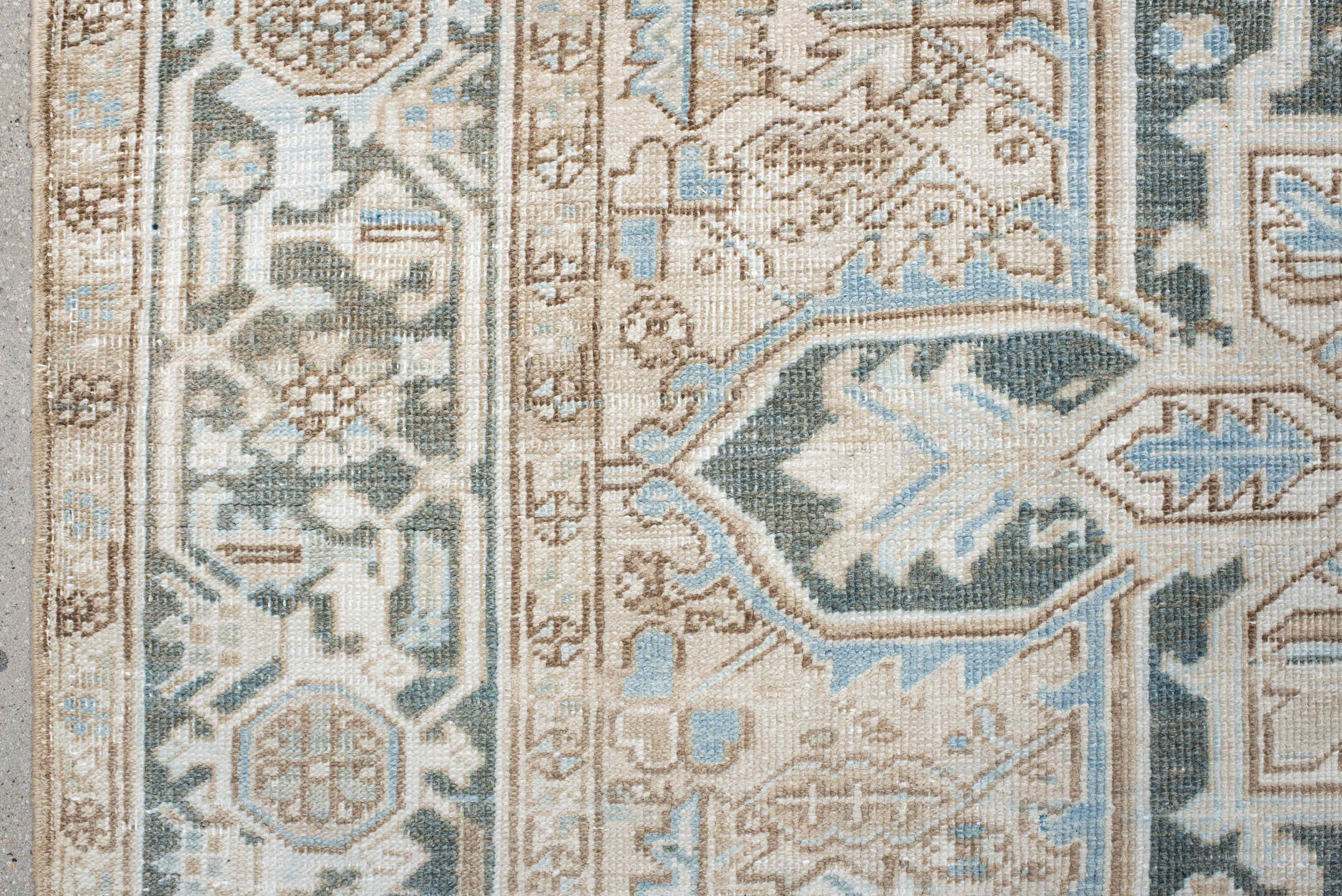 6' x 10' one-of-a-kind handmade antique Heriz large size rug. Color palette: ivory, sky blue, taupe, charcoal, beige, slate