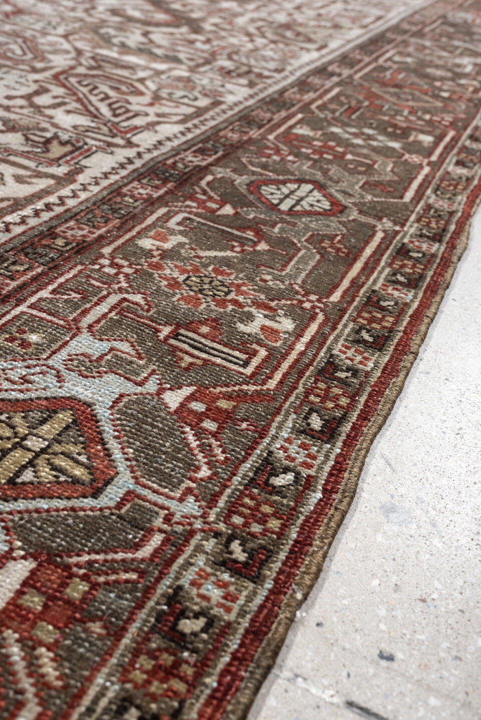8' x 10' one-of-a-kind handmade vintage Heriz large size rug. Color palette: ivory, taupe, rust, charcoal, terra cotta