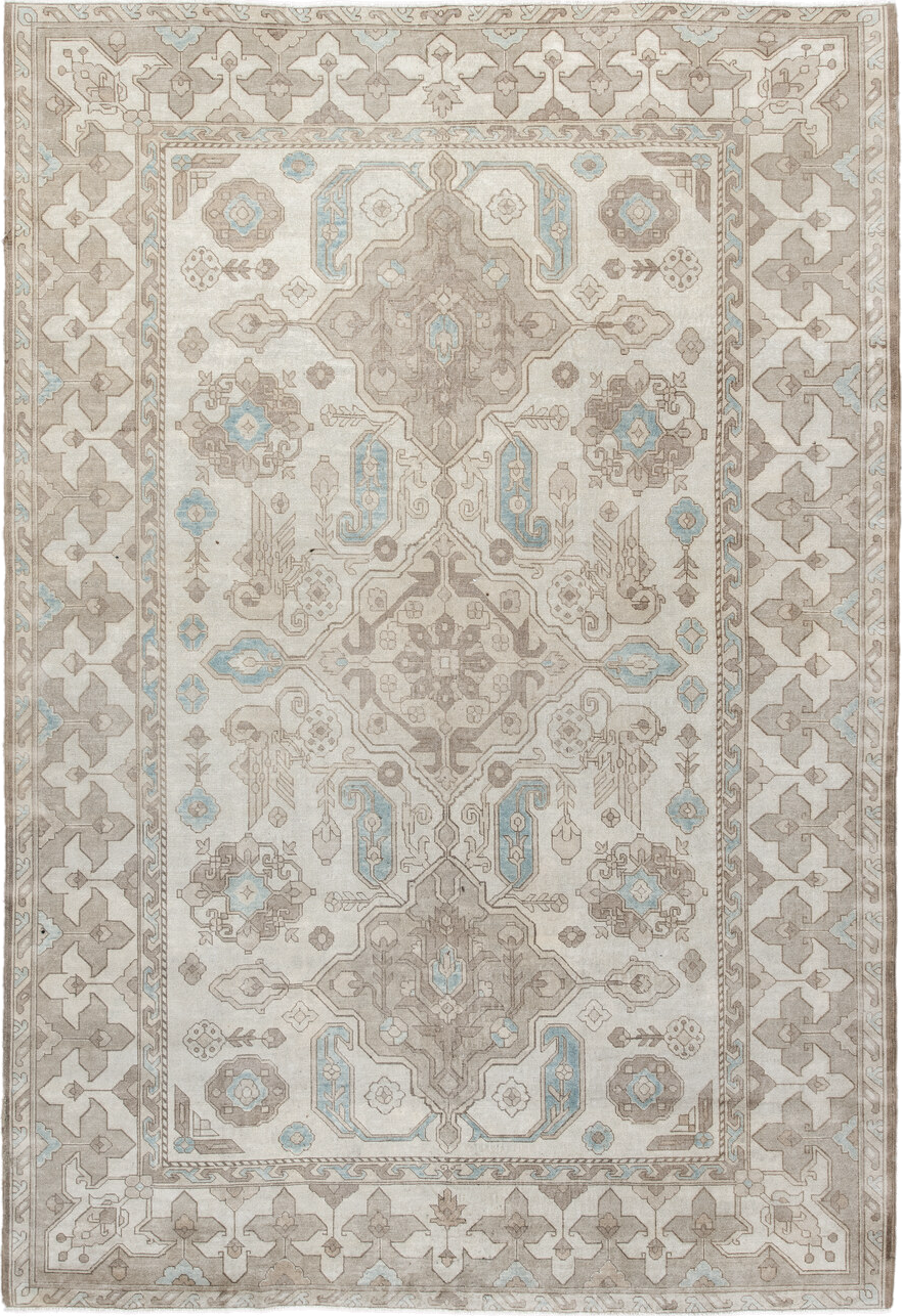 6' x 9' one-of-a-kind handmade vintage Sivas medium size rug. Color palette: brown, gray, light gray, off-white, silver