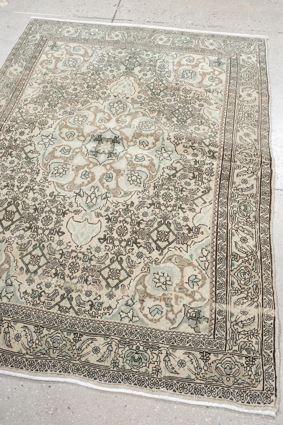 3' x 5' one-of-a-kind handmade vintage Bidjar small size rug. Color palette: ivory, taupe, sage, charcoal, cream, camel